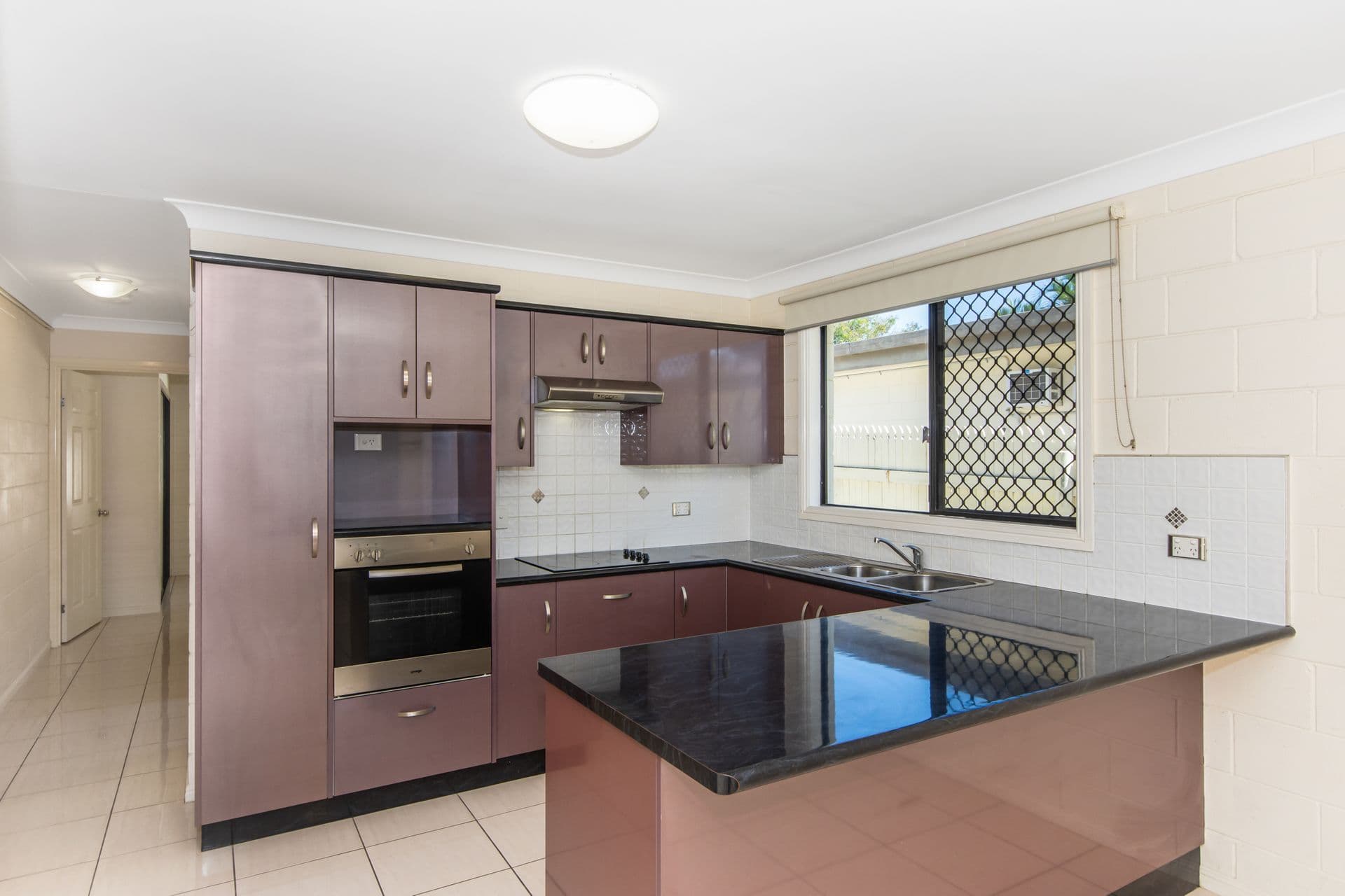 1/13 Narangi Street, Heatley, QLD, 4814, Heatley - Thumbnail 2
