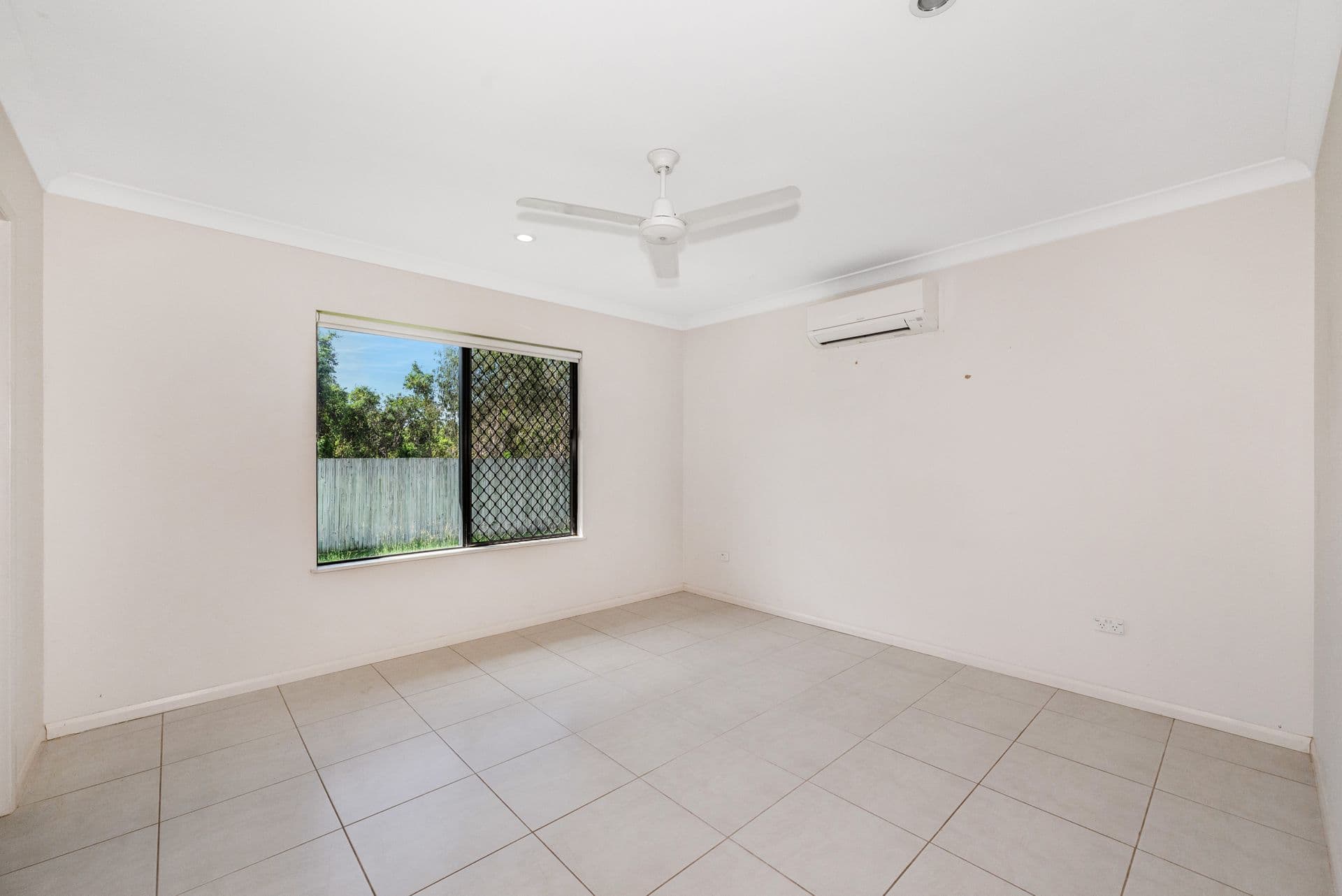 11 Kirrama Court, Bushland Beach, QLD, 4818, Bushland Beach - Thumbnail 5