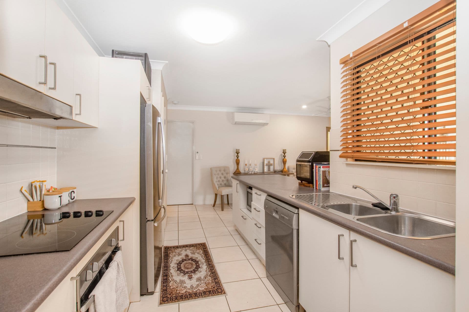 9 Malabar Street, Condon, QLD, 4815, Condon - Thumbnail 2
