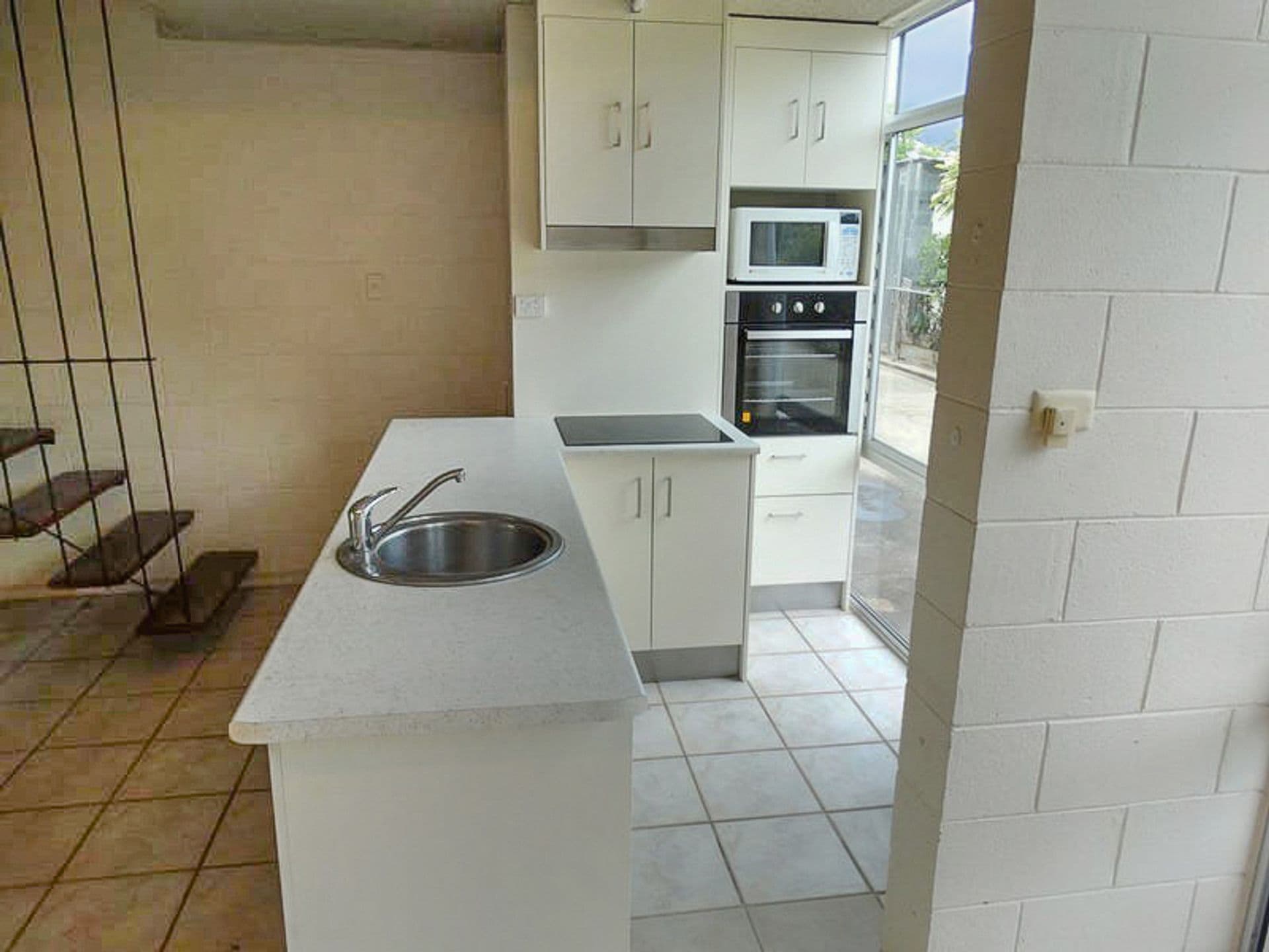 10/39 Cook Street, North Ward, QLD, 4810, North Ward - Thumbnail 3