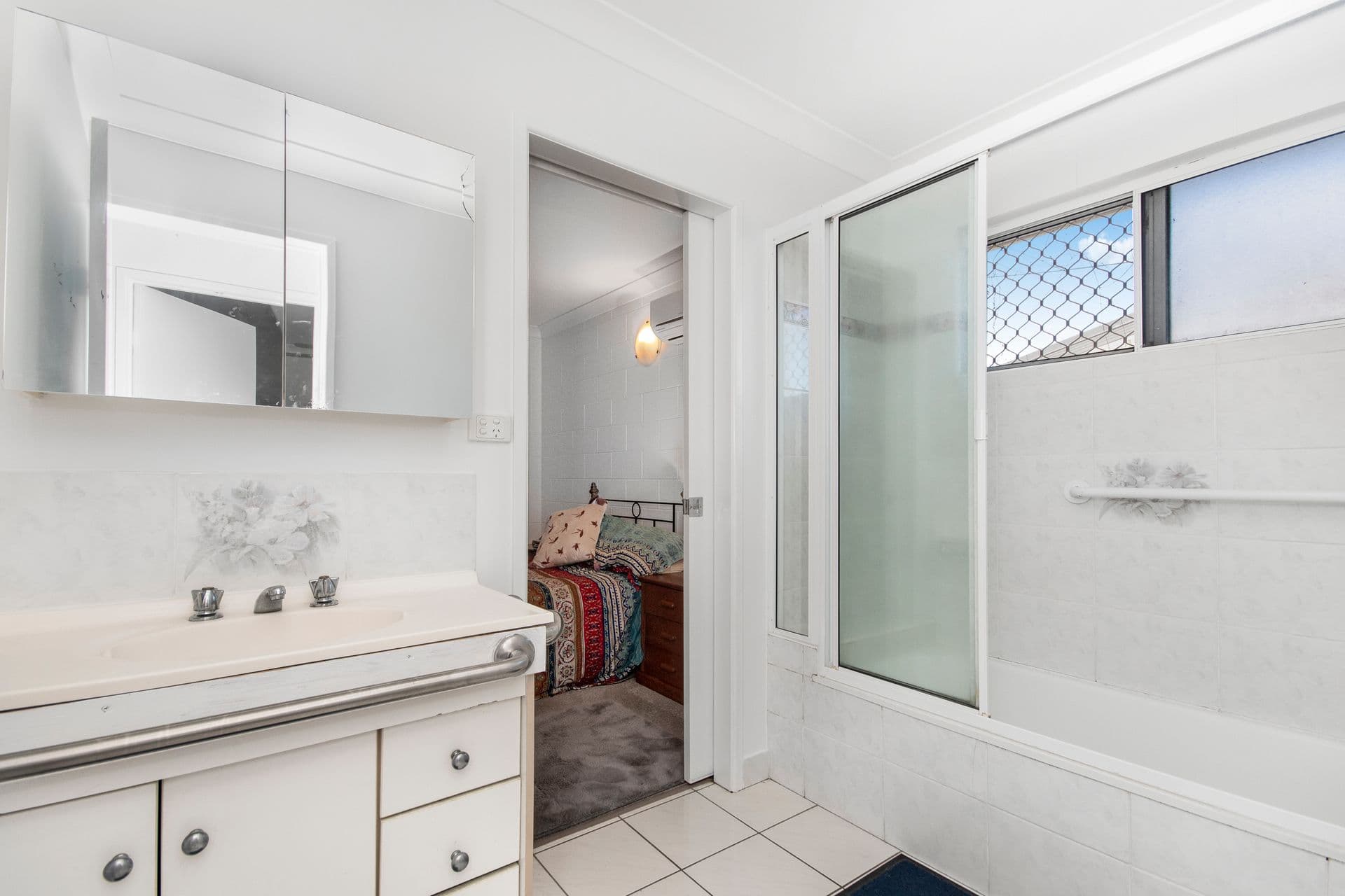 43 Feeney Avenue, Rasmussen, QLD, 4815, Rasmussen - Thumbnail 7