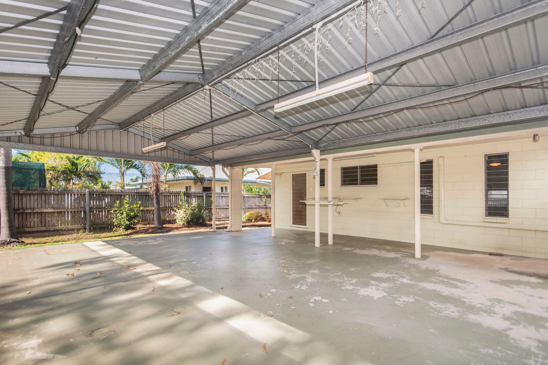 7 Griffey Street, Burdell, QLD, 4818, Burdell - Thumbnail 3