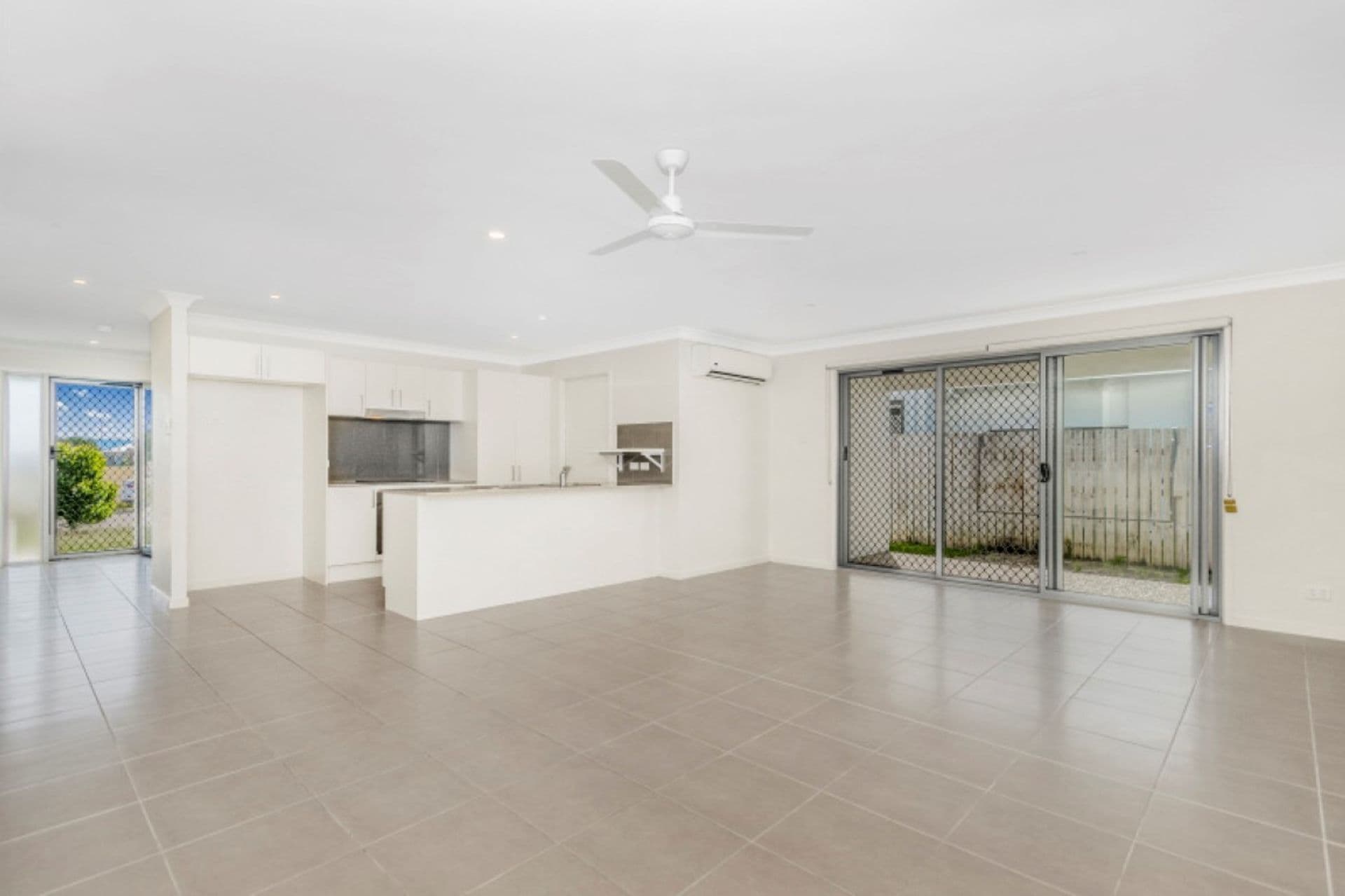 21 Castlemaine Street, Kirwan, QLD, 4817, Mount Low - Image 1