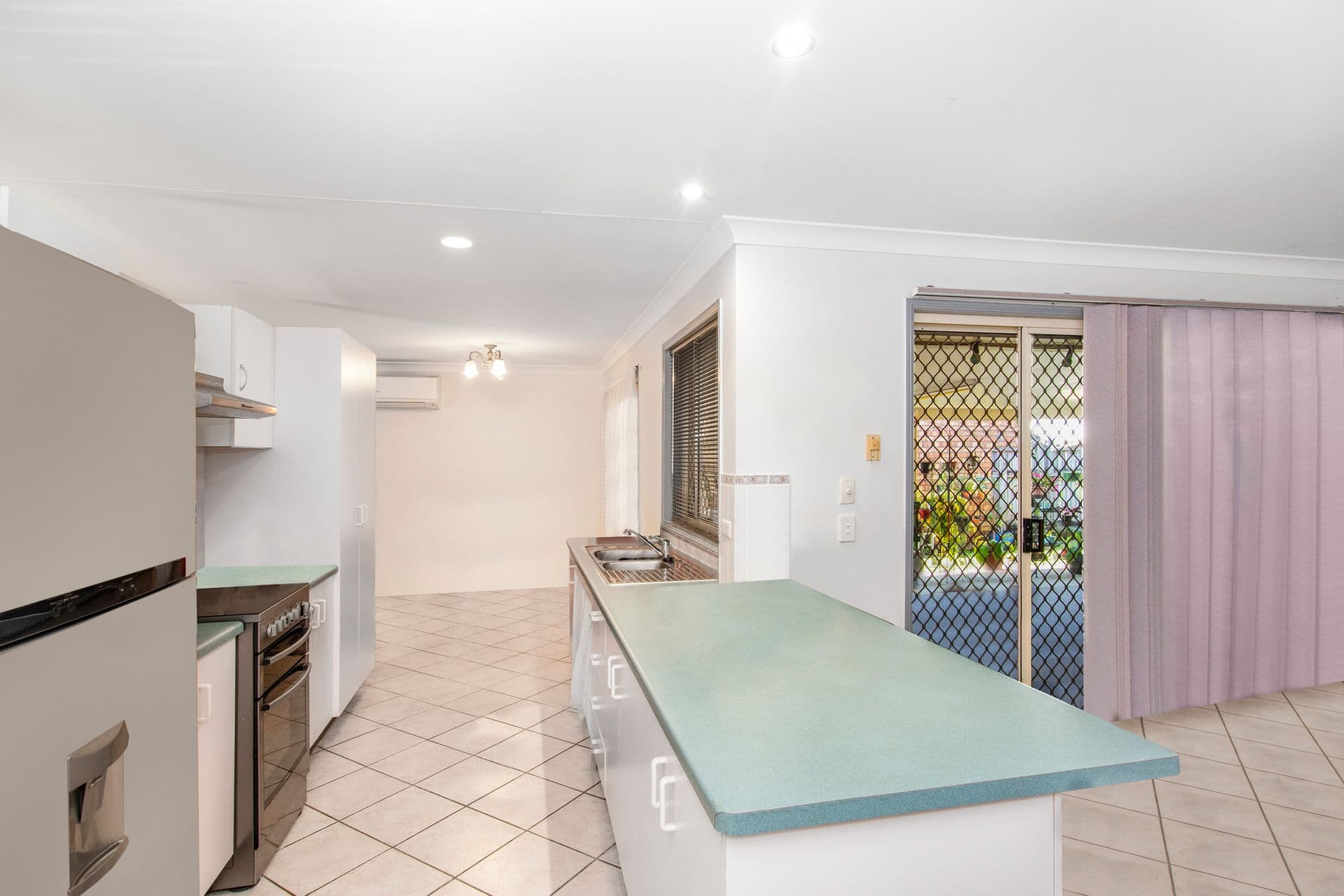 6 Cardwell Court, Kirwan, QLD, 4817, Kirwan - Thumbnail 4