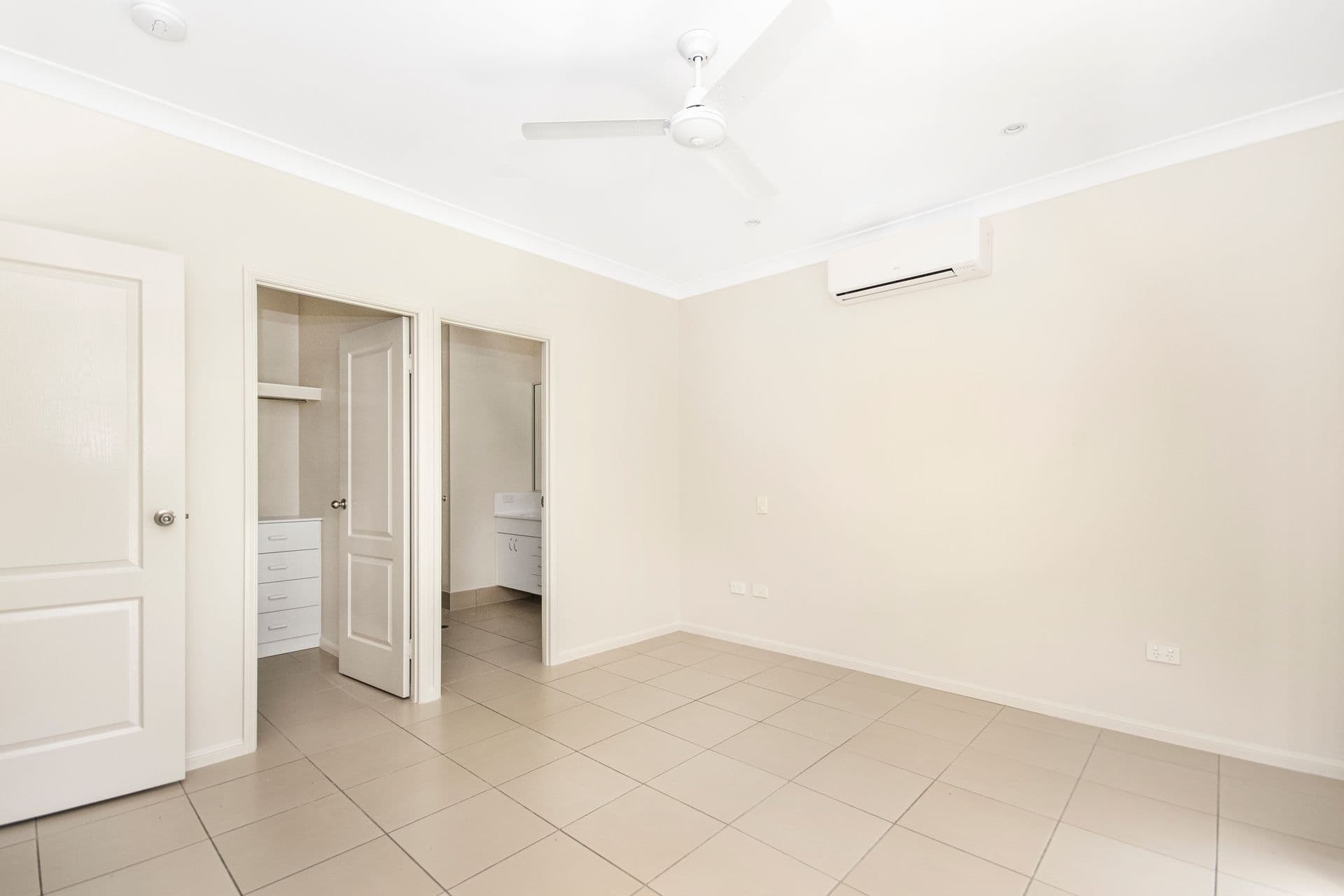 3 Sandon Place, Kelso, QLD, 4815, Kelso - Thumbnail 7
