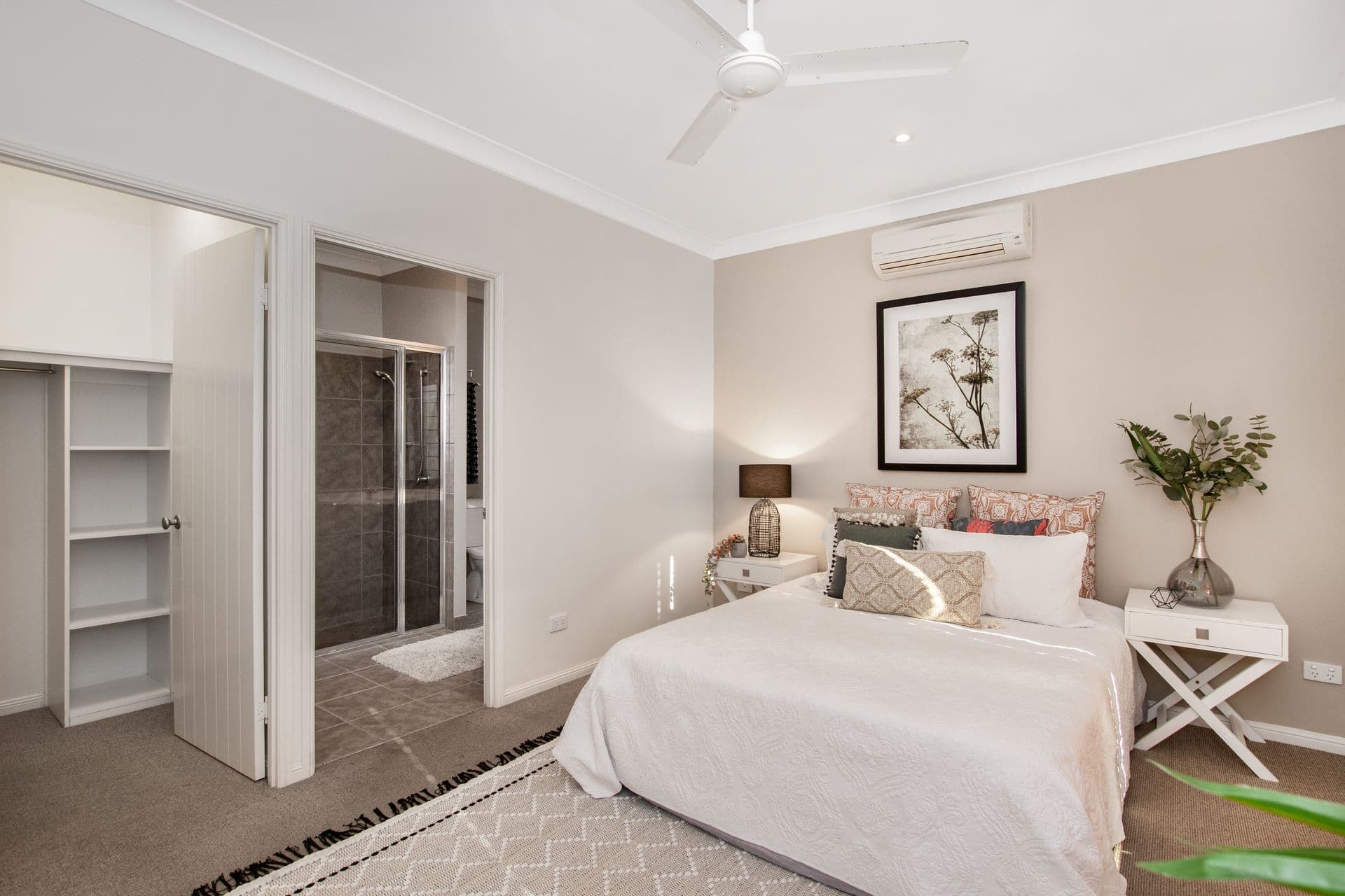 16 Woodwark Drive, Bushland Beach, QLD, 4818, Bushland Beach - Thumbnail 8