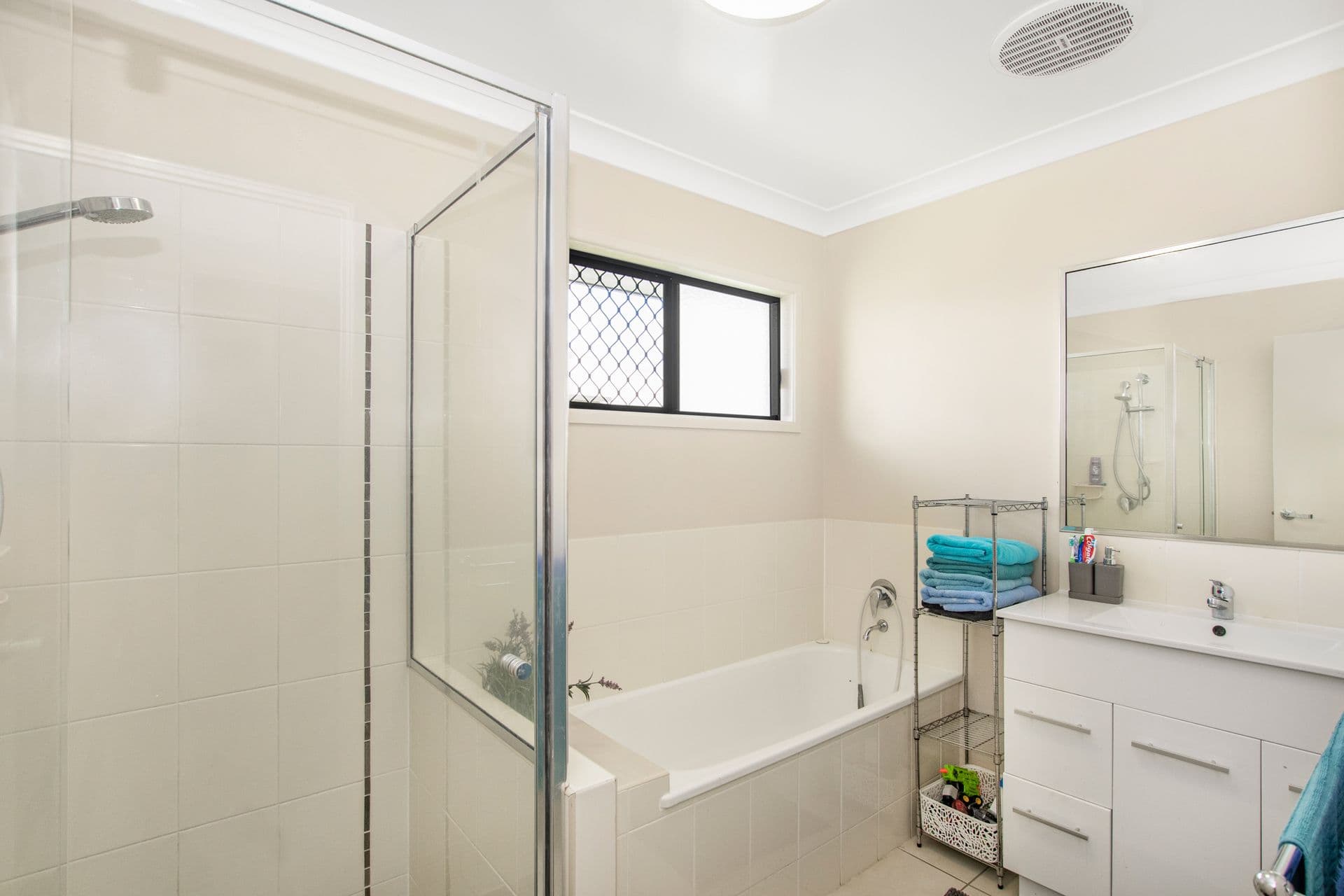 5 Roosevelt Loop, Mount Louisa, QLD, 4814, Mount Louisa - Thumbnail 7