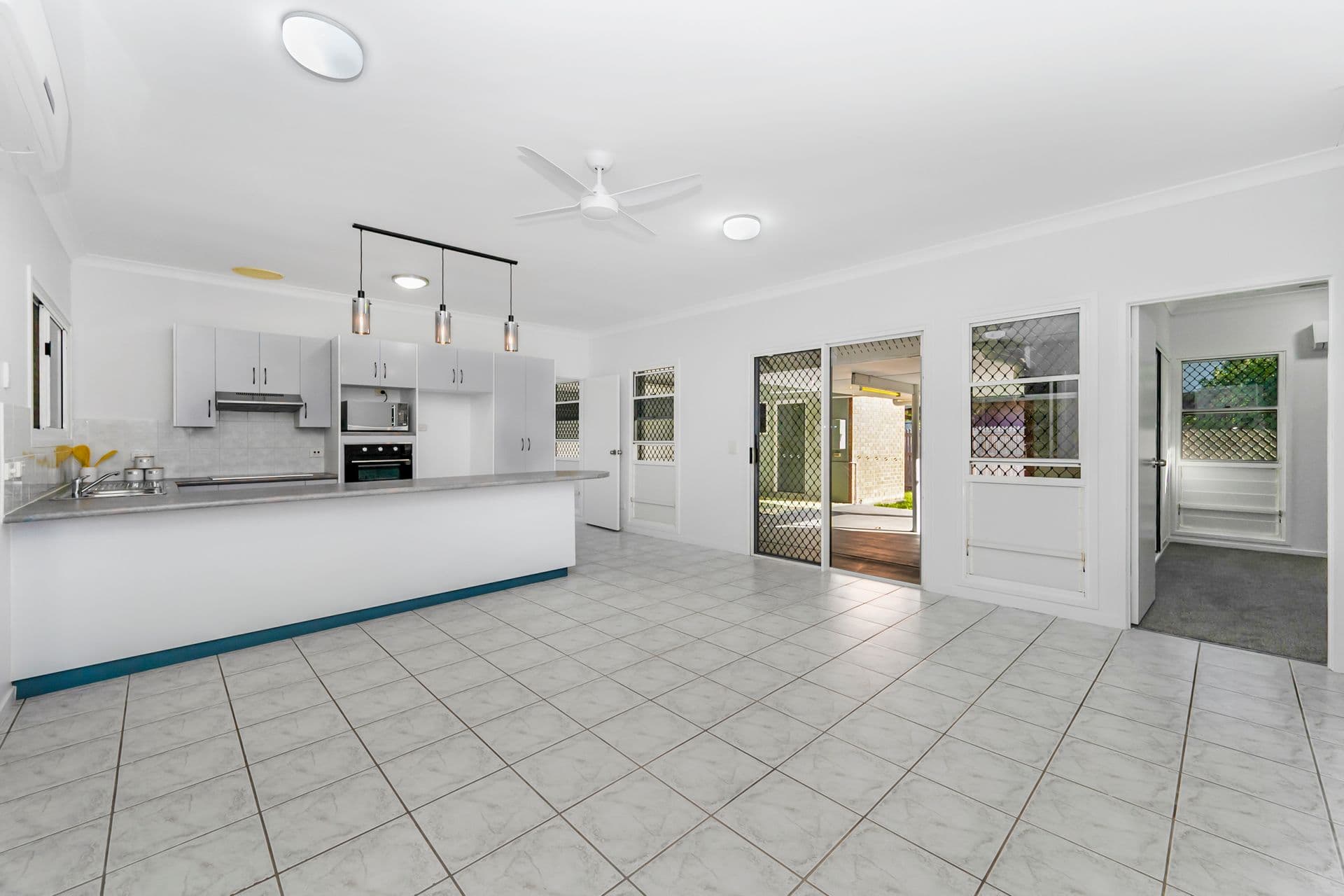 11 Evergreen Drive, Kirwan, QLD, 4817, Kirwan - Thumbnail 3