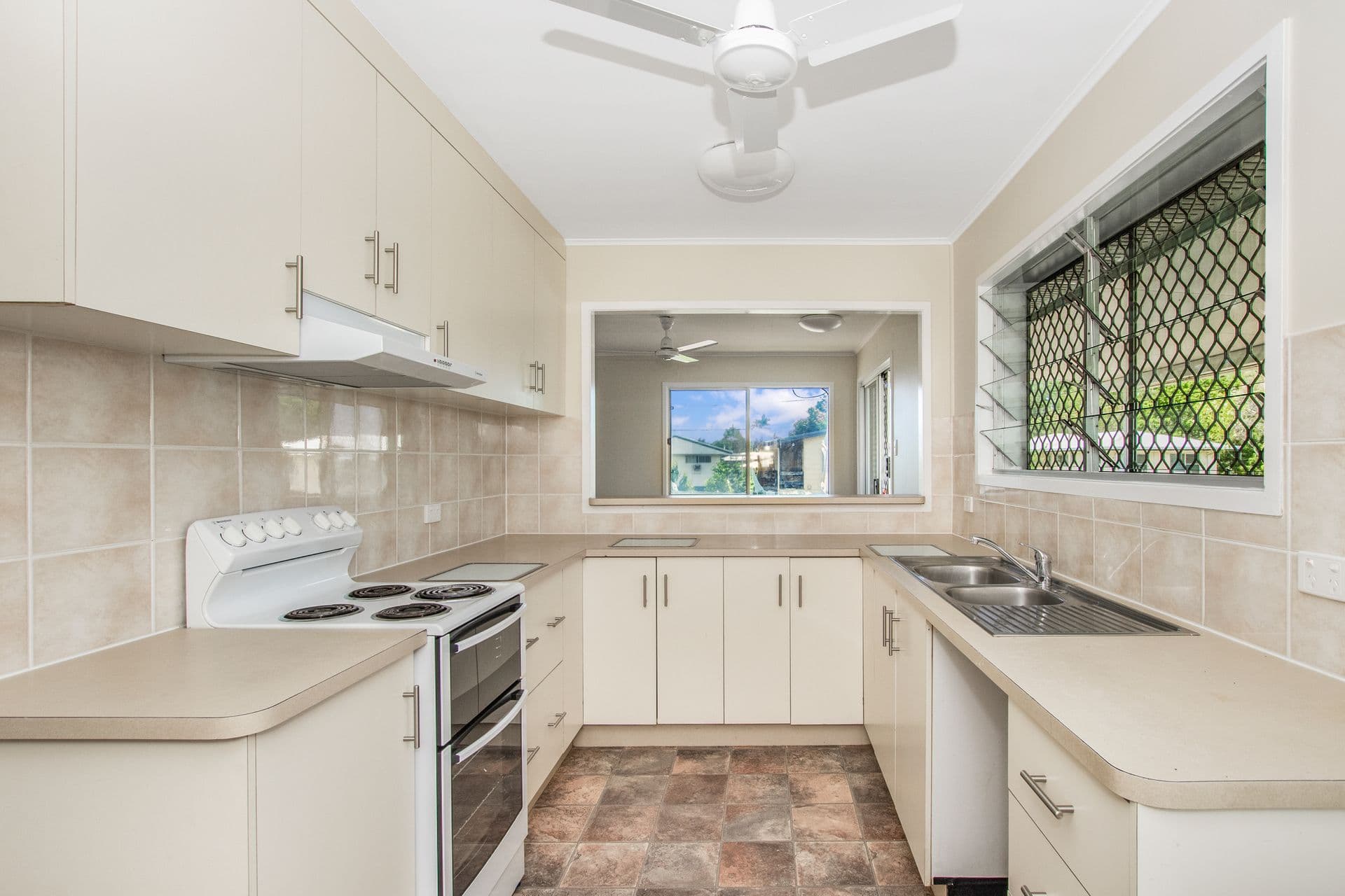 1 Brock Street, Aitkenvale, QLD, 4814, Aitkenvale - Thumbnail 3