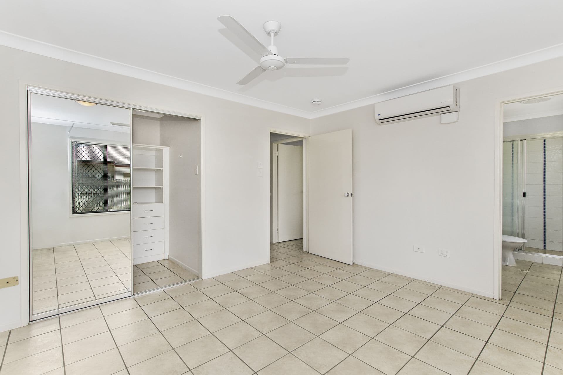 2 Berry Court, Kirwan, QLD, 4817, Kirwan - Thumbnail 6