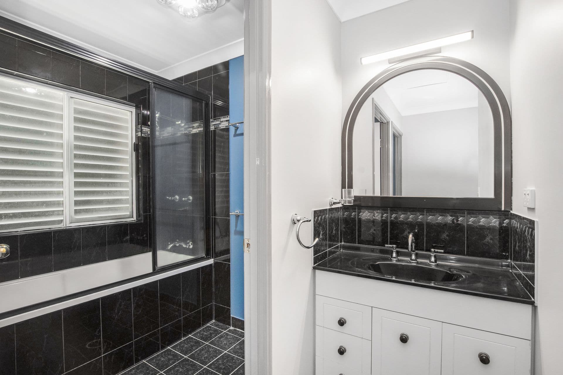 2 Monika Court, Rasmussen, QLD, 4815, Rasmussen - Thumbnail 6