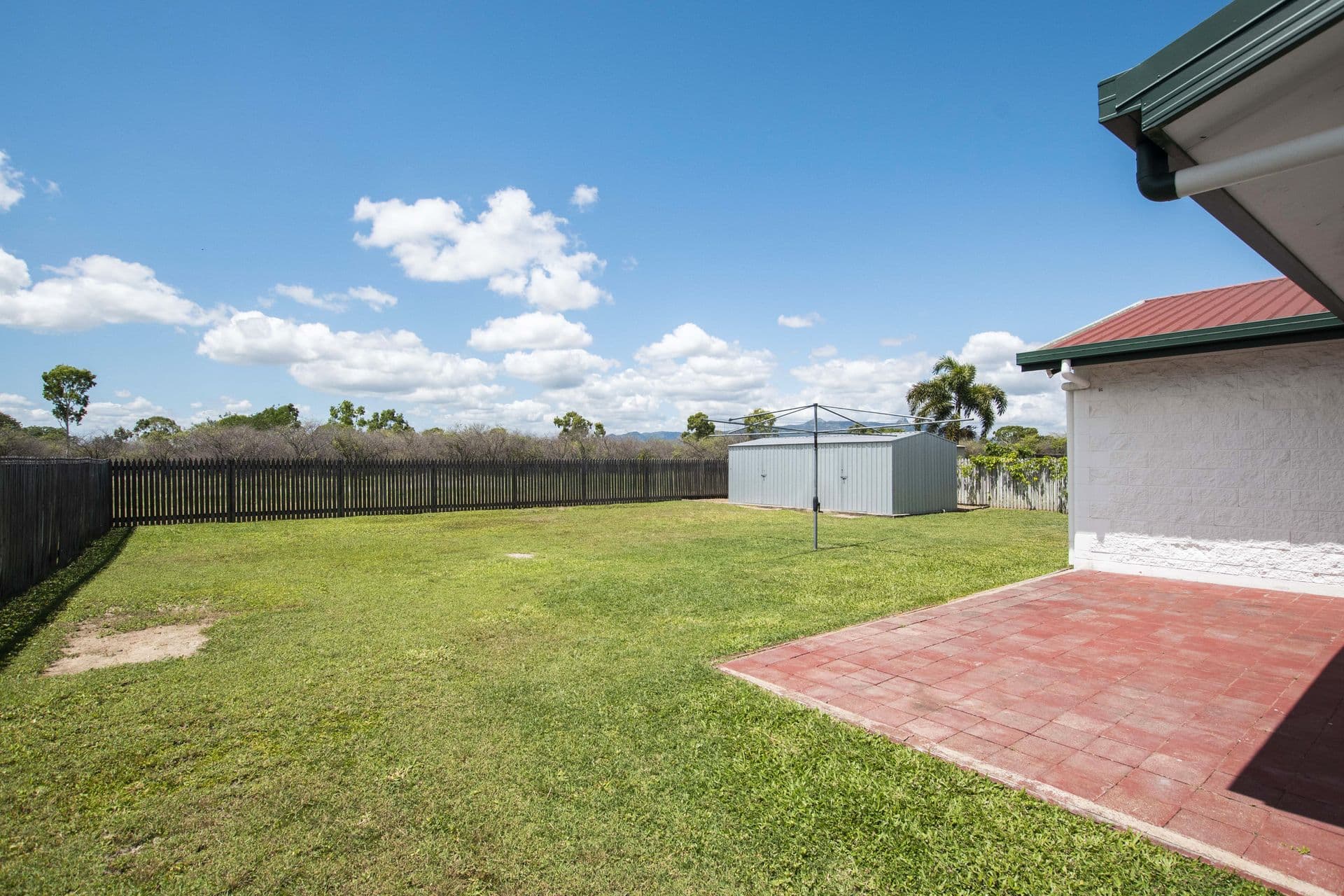 2 Monika Court, Rasmussen, QLD, 4815, Rasmussen - Thumbnail 4