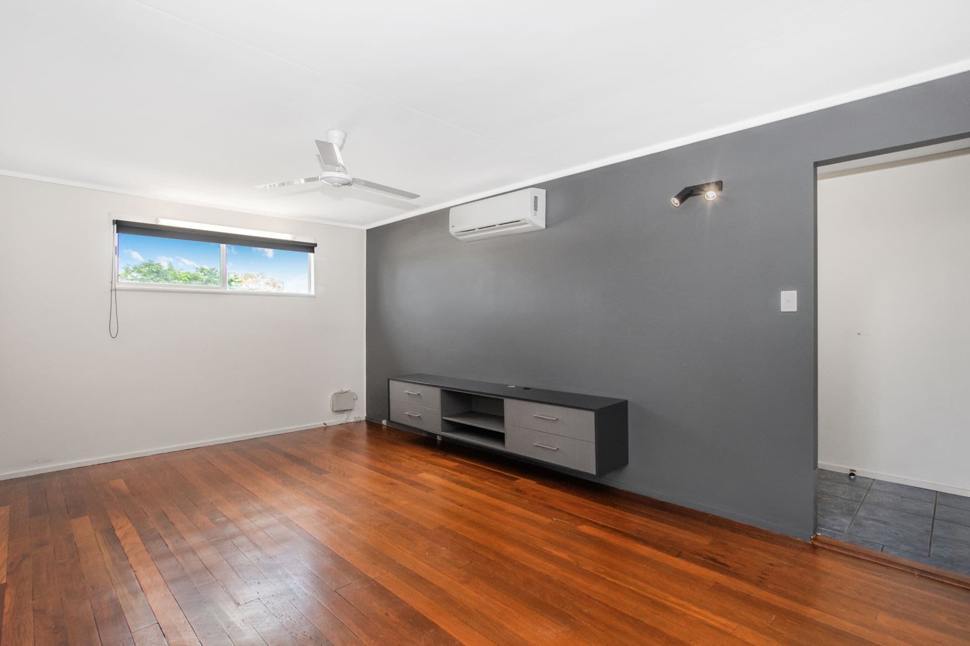 5 Majanna Street, Mount Louisa, QLD, 4814, Mount Louisa - Thumbnail 5
