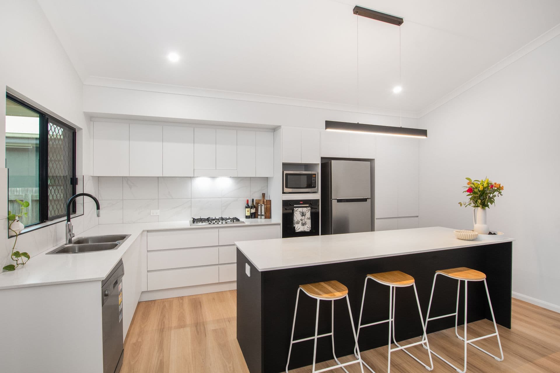 21 Fernbank Parade, Idalia, QLD, 4811, Idalia - Thumbnail 3