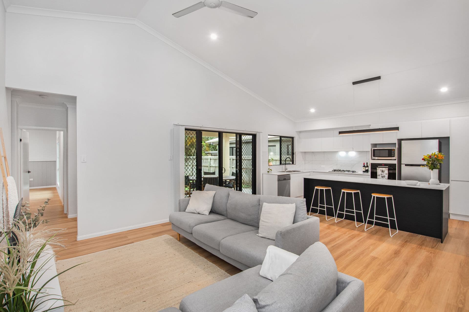 21 Fernbank Parade, Idalia, QLD, 4811, Idalia - Image 1