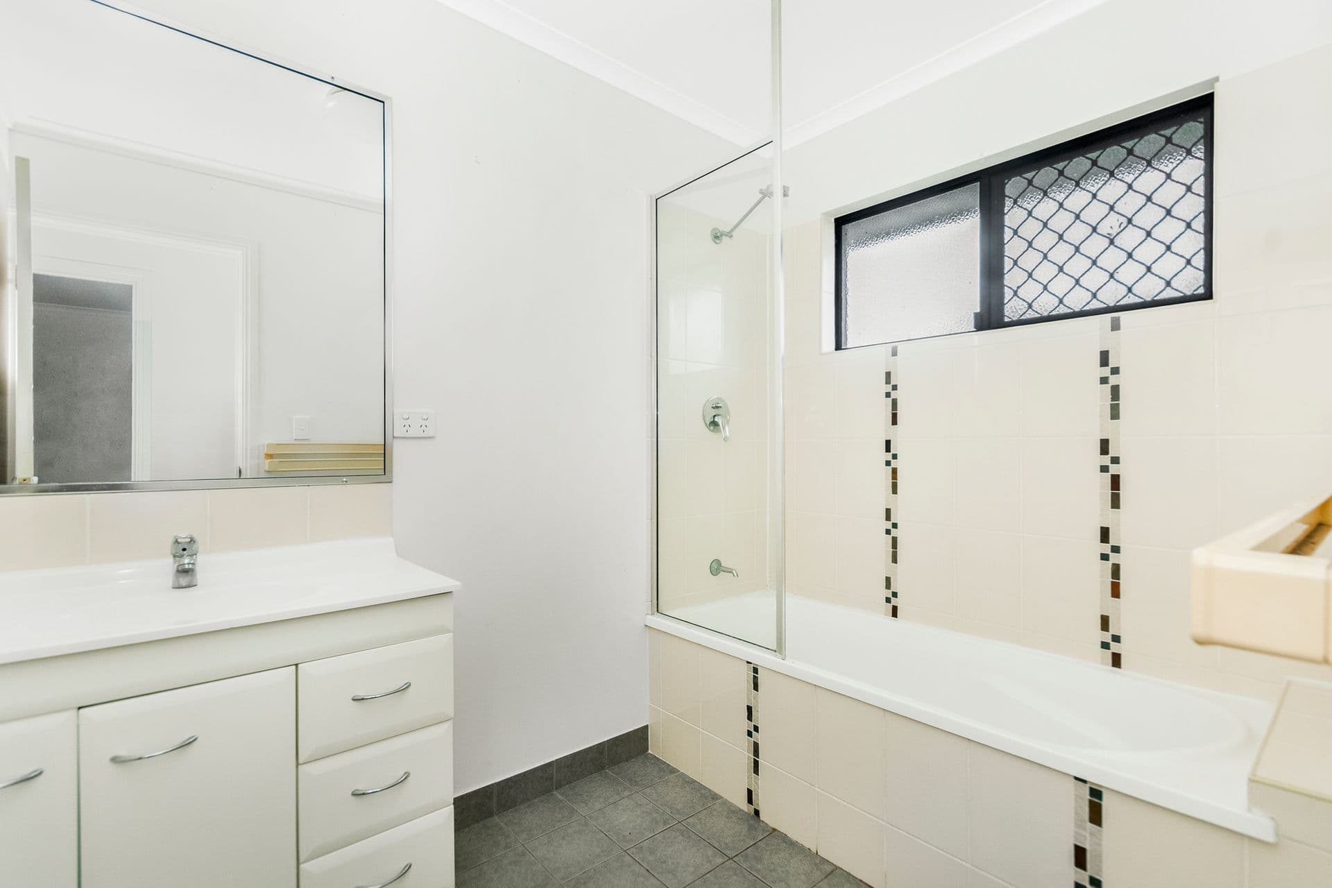 28 Summerland Drive, Deeragun, QLD, 4818, Deeragun - Thumbnail 6