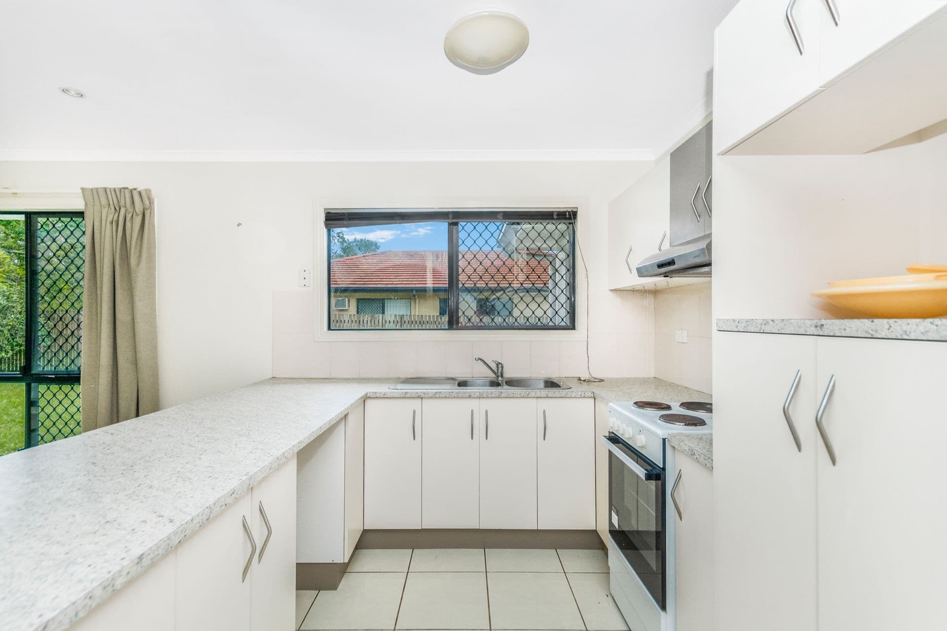 28 Summerland Drive, Deeragun, QLD, 4818, Deeragun - Thumbnail 2