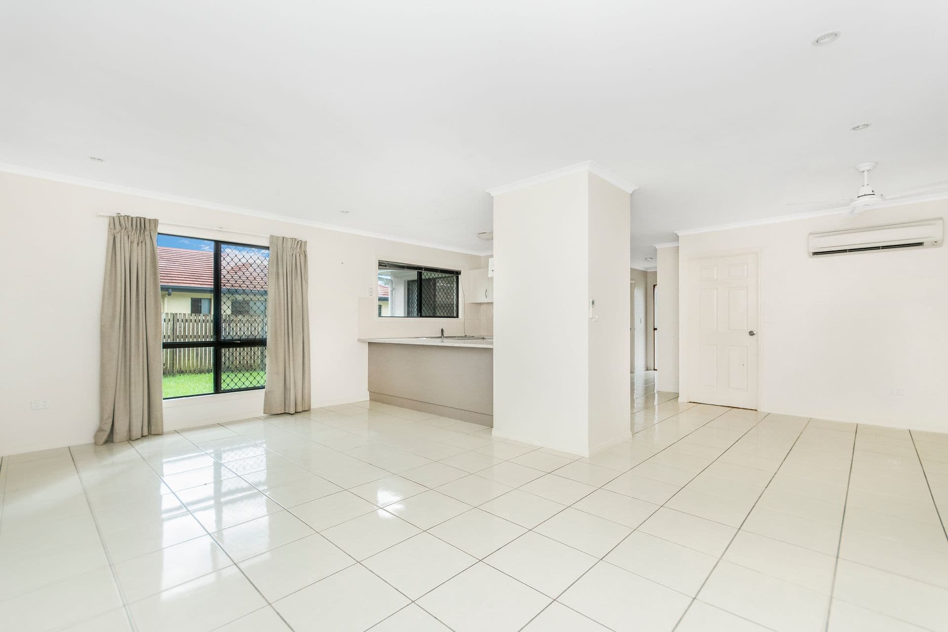28 Summerland Drive, Deeragun, QLD, 4818, Deeragun - Thumbnail 3