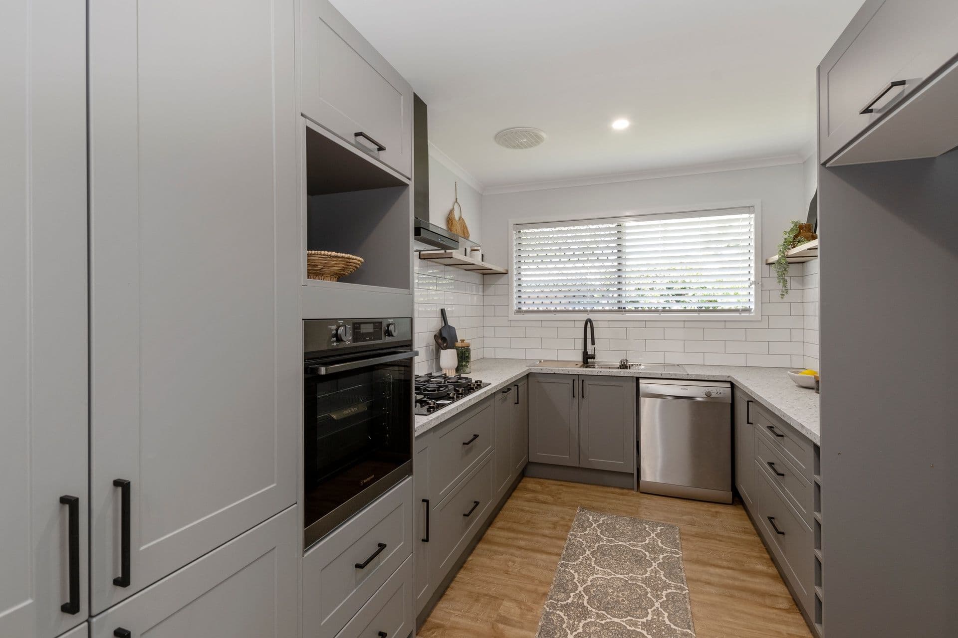 31 Salisbury Crescent, Kirwan, QLD, 4817, Kirwan - Thumbnail 3