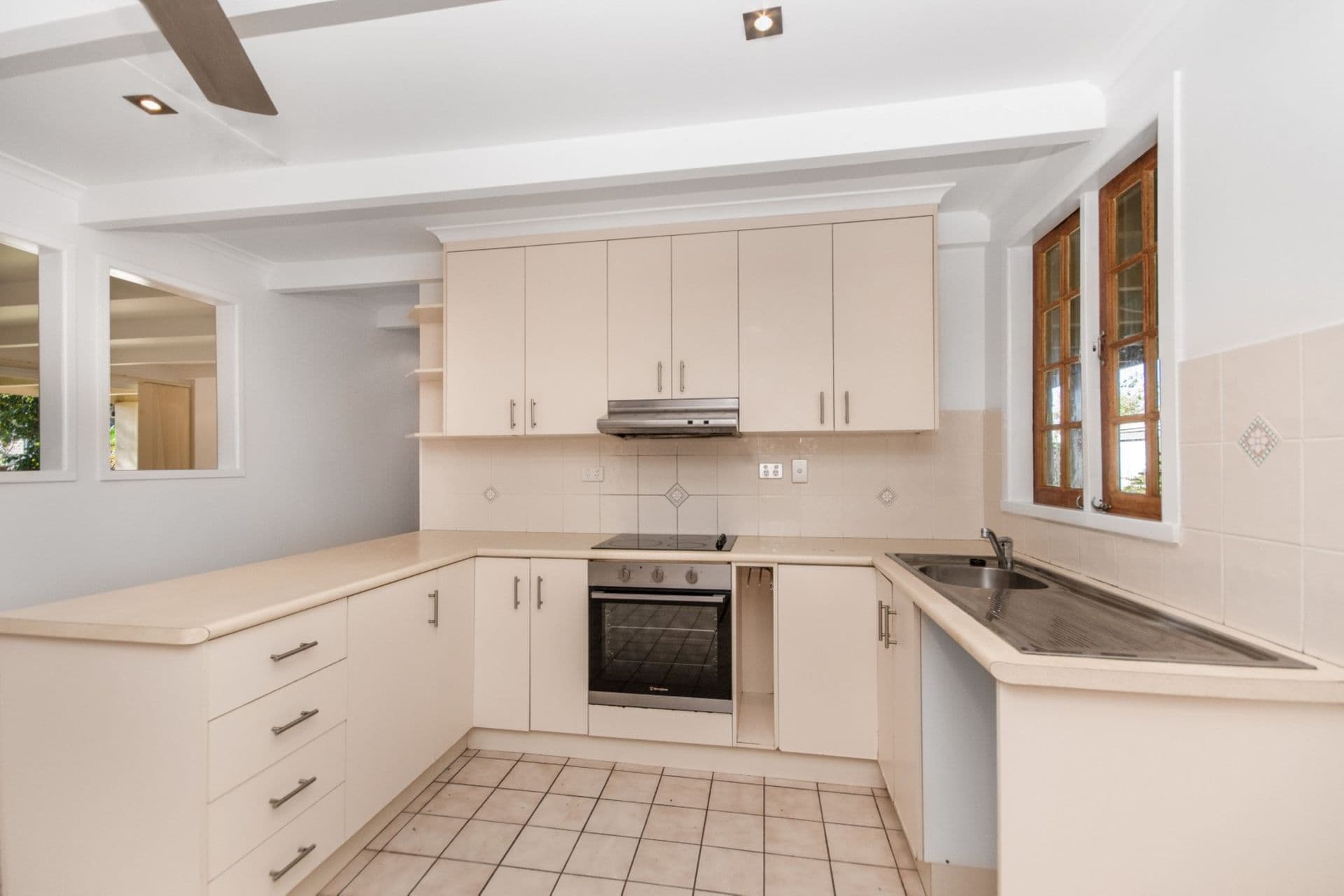 124 Bergin Road, Cranbrook, QLD, 4814, Cranbrook - Image 1