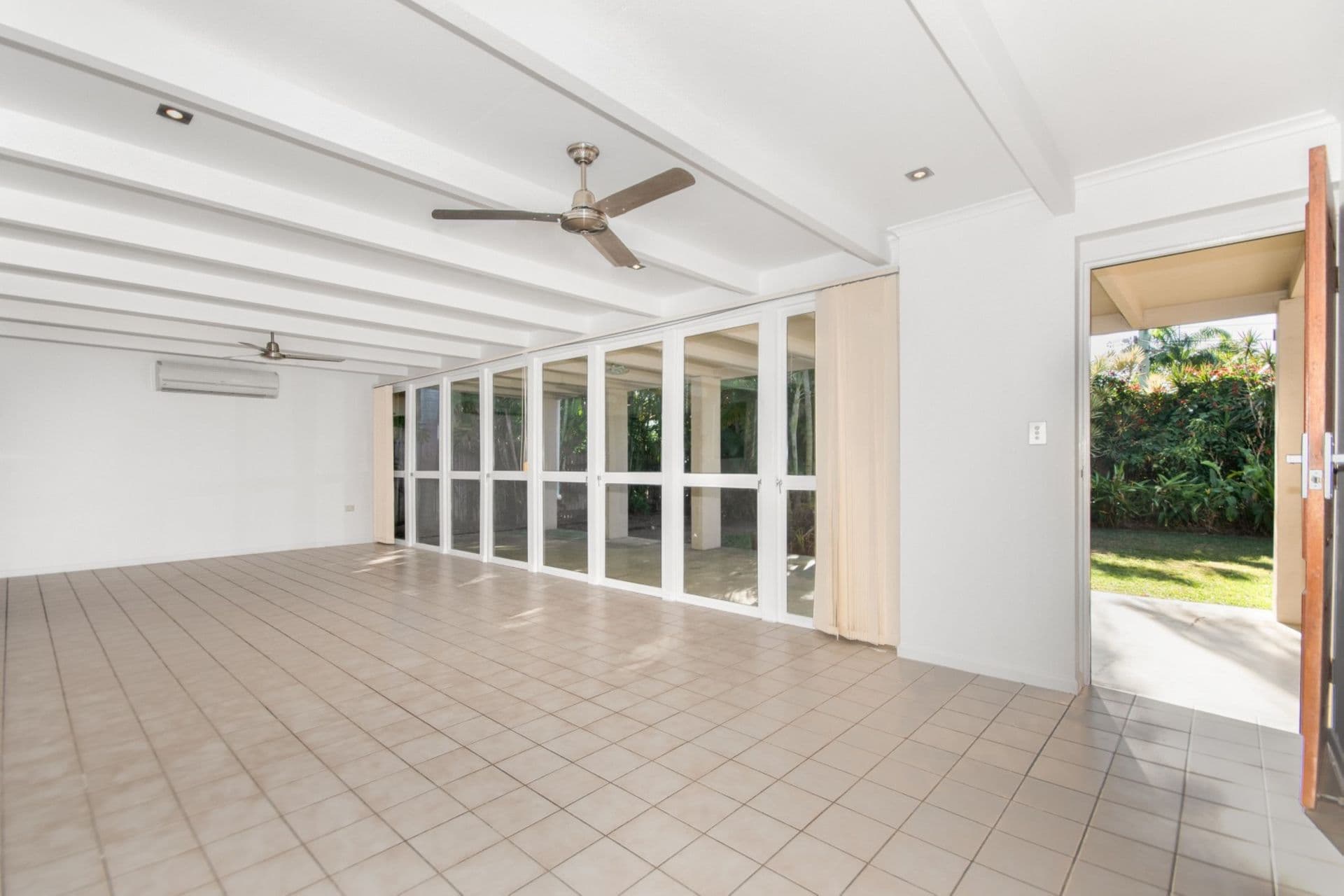 124 Bergin Road, Cranbrook, QLD, 4814, Cranbrook - Thumbnail 3
