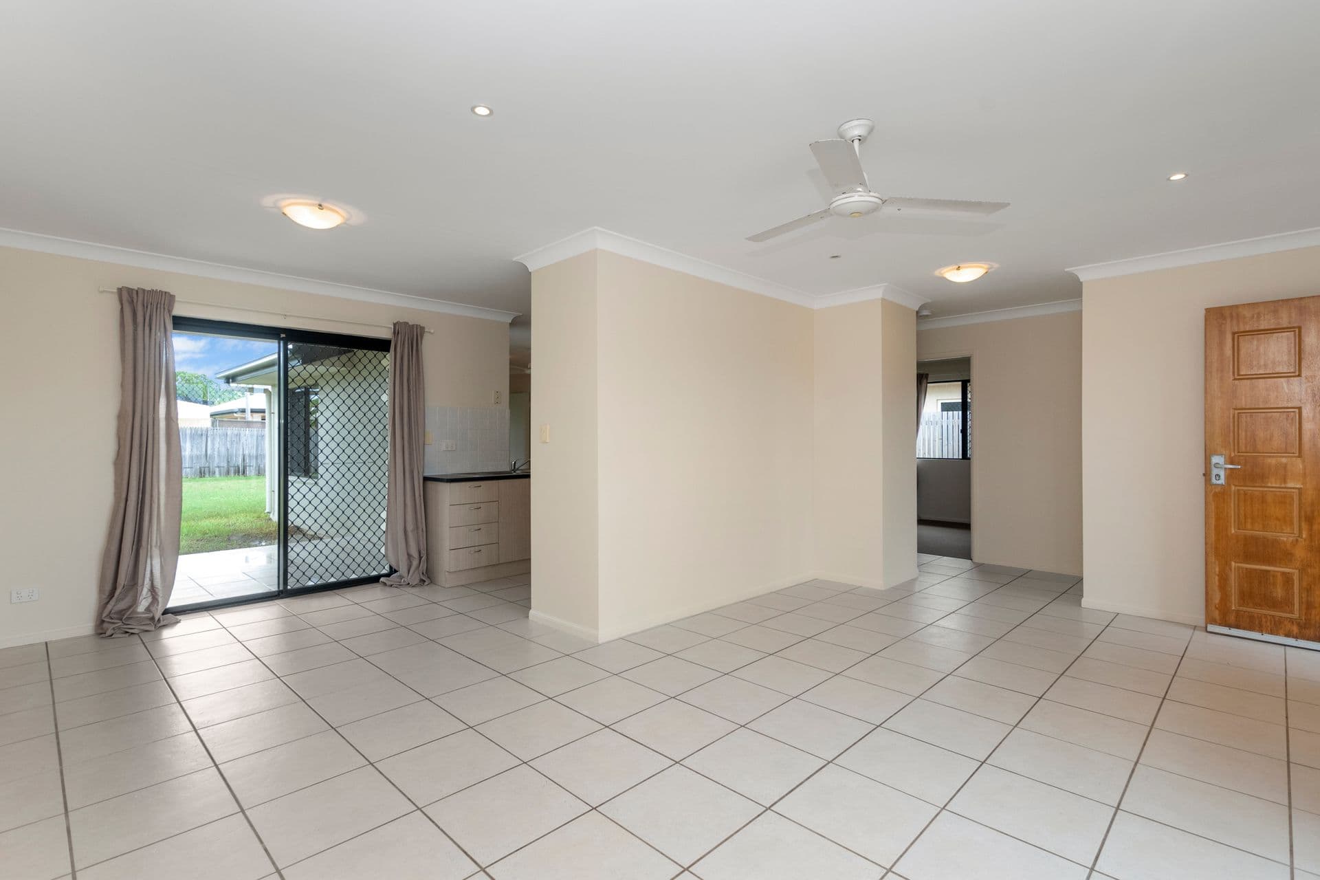 70 Beau Park Drive, Burdell, QLD, 4818, Burdell - Thumbnail 2
