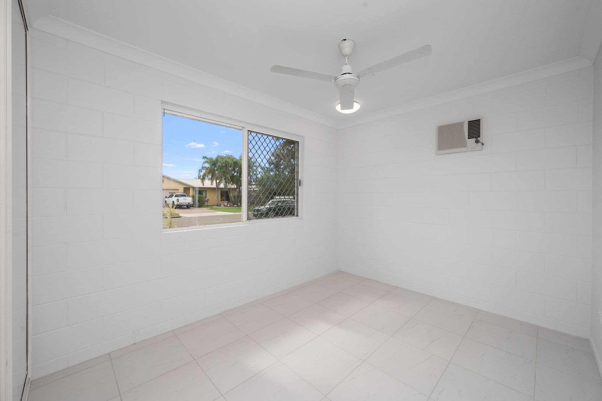 20 Chiquita Avenue, Rasmussen, QLD, 4815, Rasmussen - Thumbnail 5