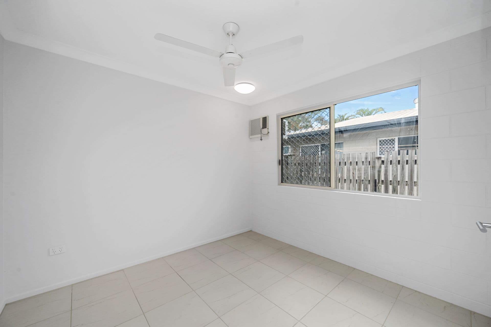 20 Chiquita Avenue, Rasmussen, QLD, 4815, Rasmussen - Thumbnail 7