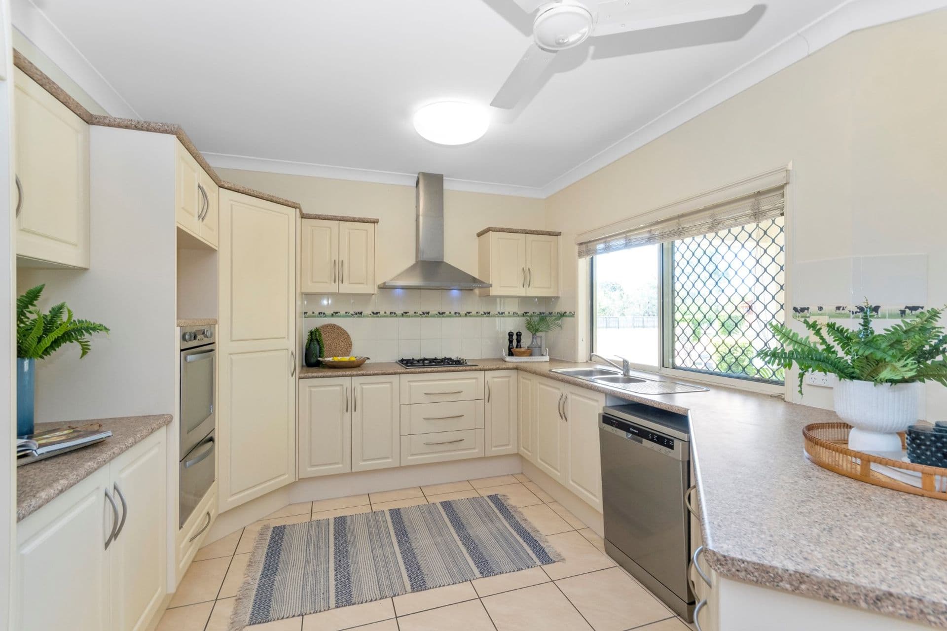 4 Bolinda Court, Alice River, QLD, 4817, Alice River - Thumbnail 5