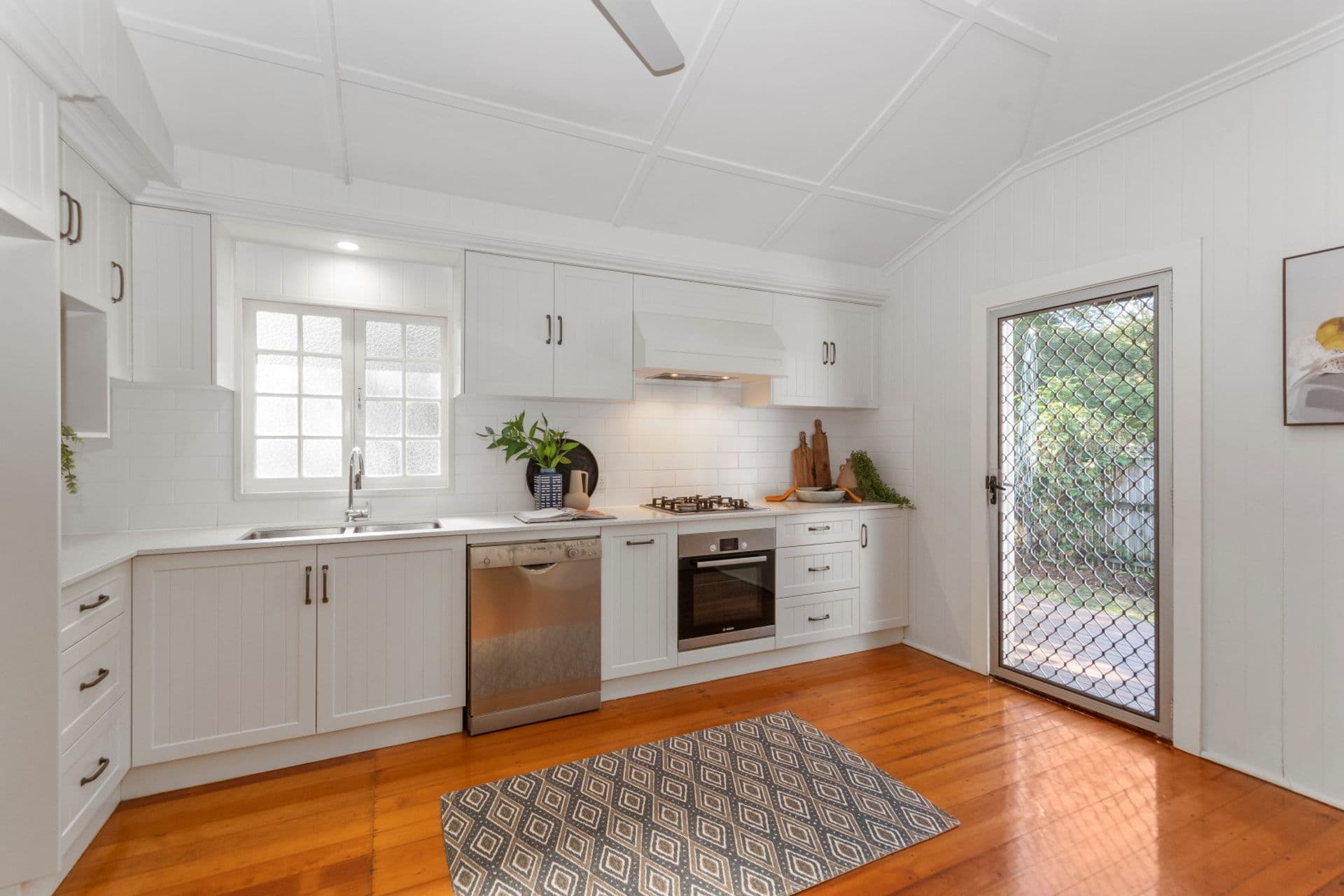 147 Harold Street, West End, QLD, 4810, West End - Thumbnail 8