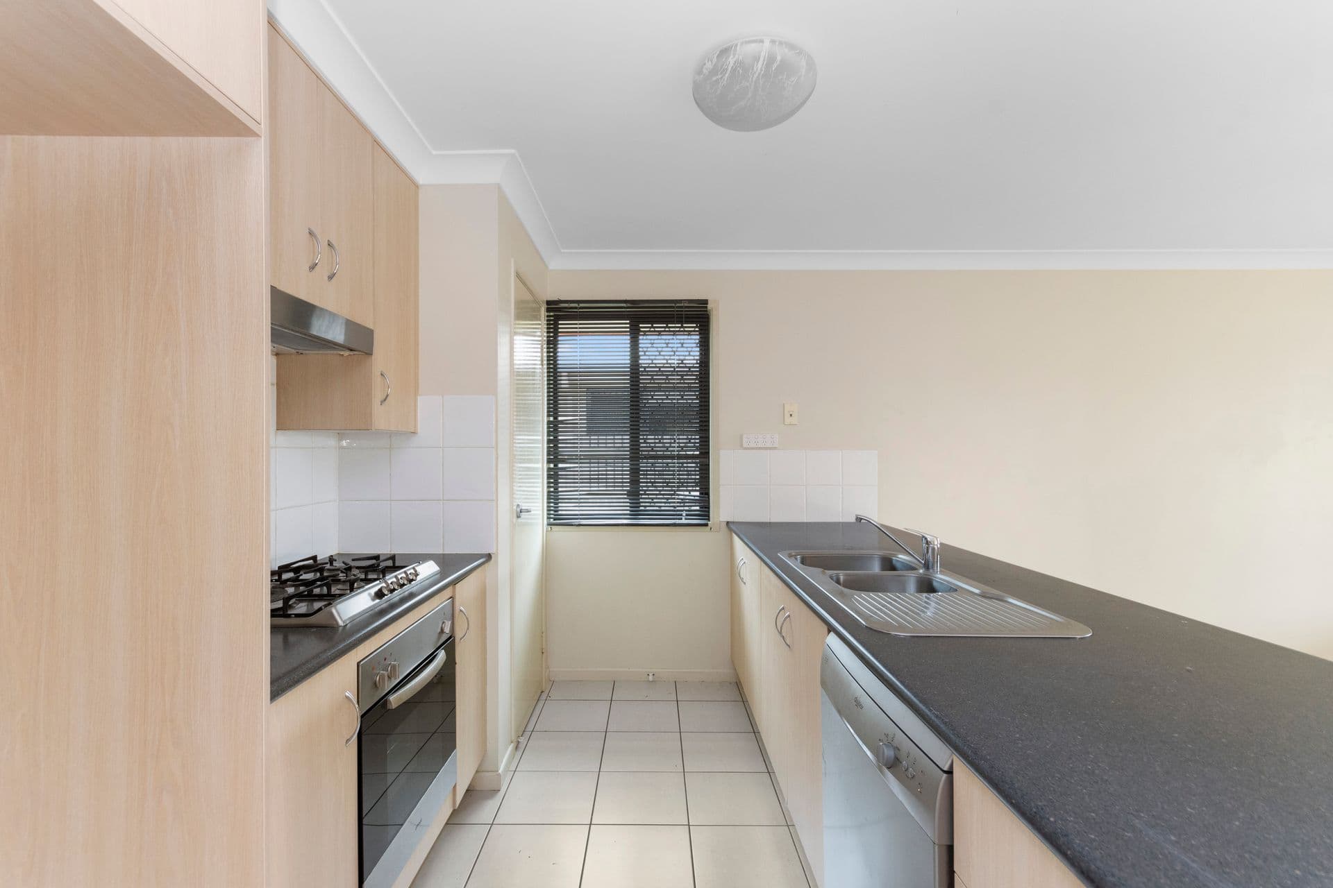 30 Mannikin Way, Bohle Plains, QLD, 4817, Bohle Plains - Thumbnail 2