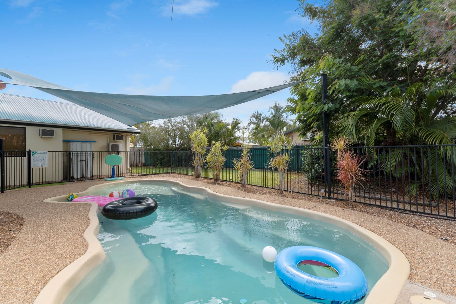 3 Avalon Avenue, Kirwan, QLD, 4817, Kirwan - Thumbnail 5