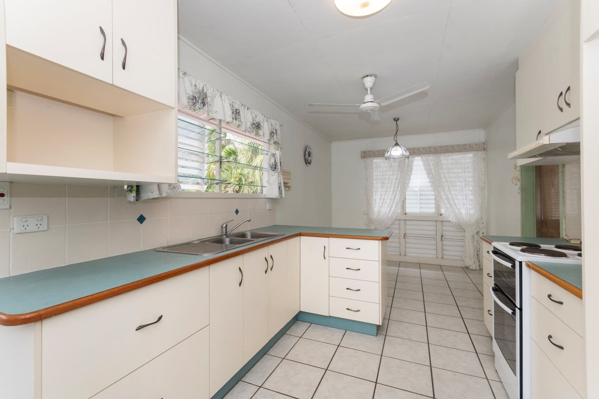 13 Diamantina Street, Wulguru, QLD, 4811, Wulguru - Thumbnail 3