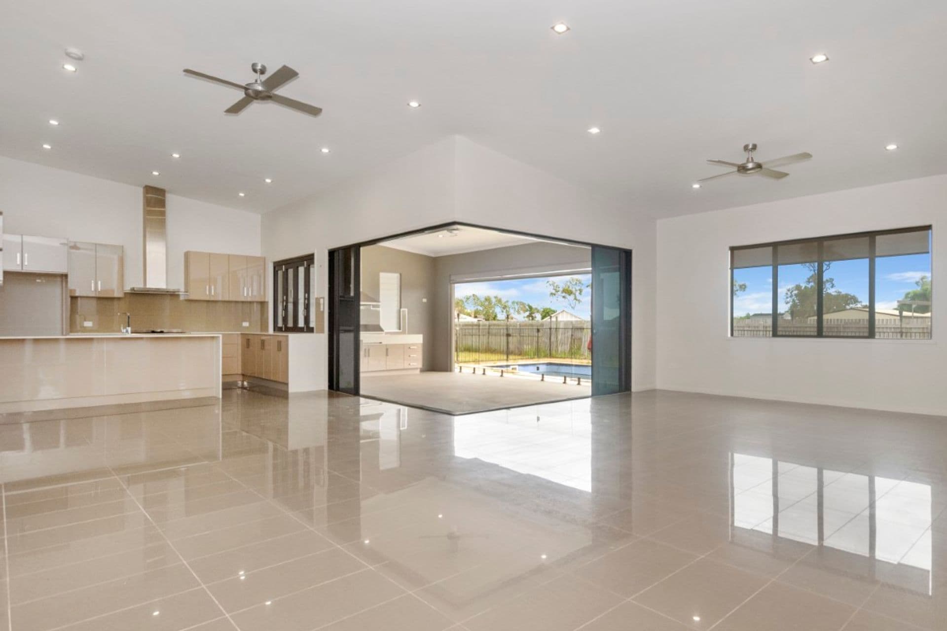 7 Mowbray Court, Mount Low, QLD, 4818, Mount Low - Thumbnail 4