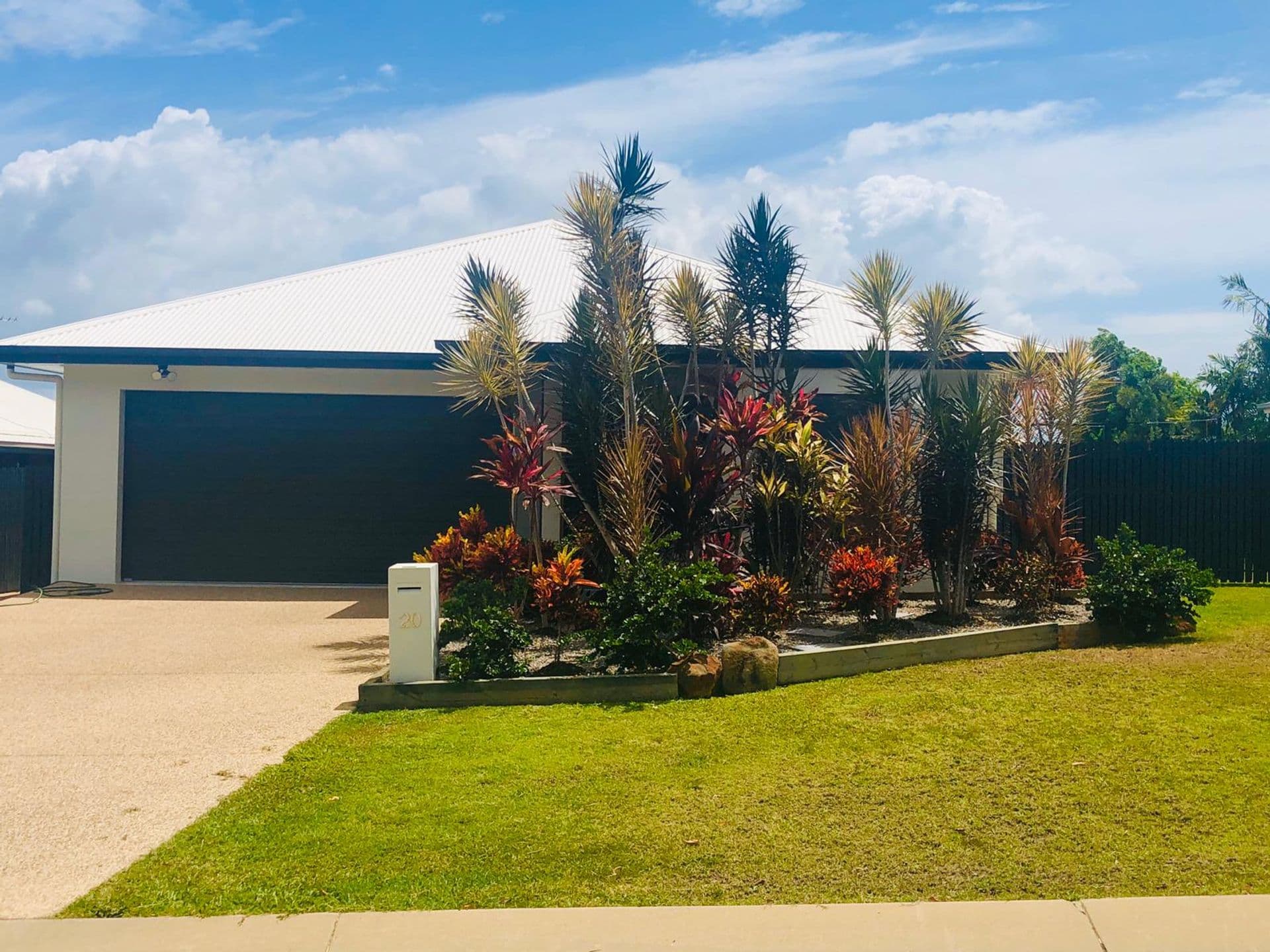 20 Monte Visto Court, Mount Louisa, QLD, 4814, Mount Louisa - Image 1