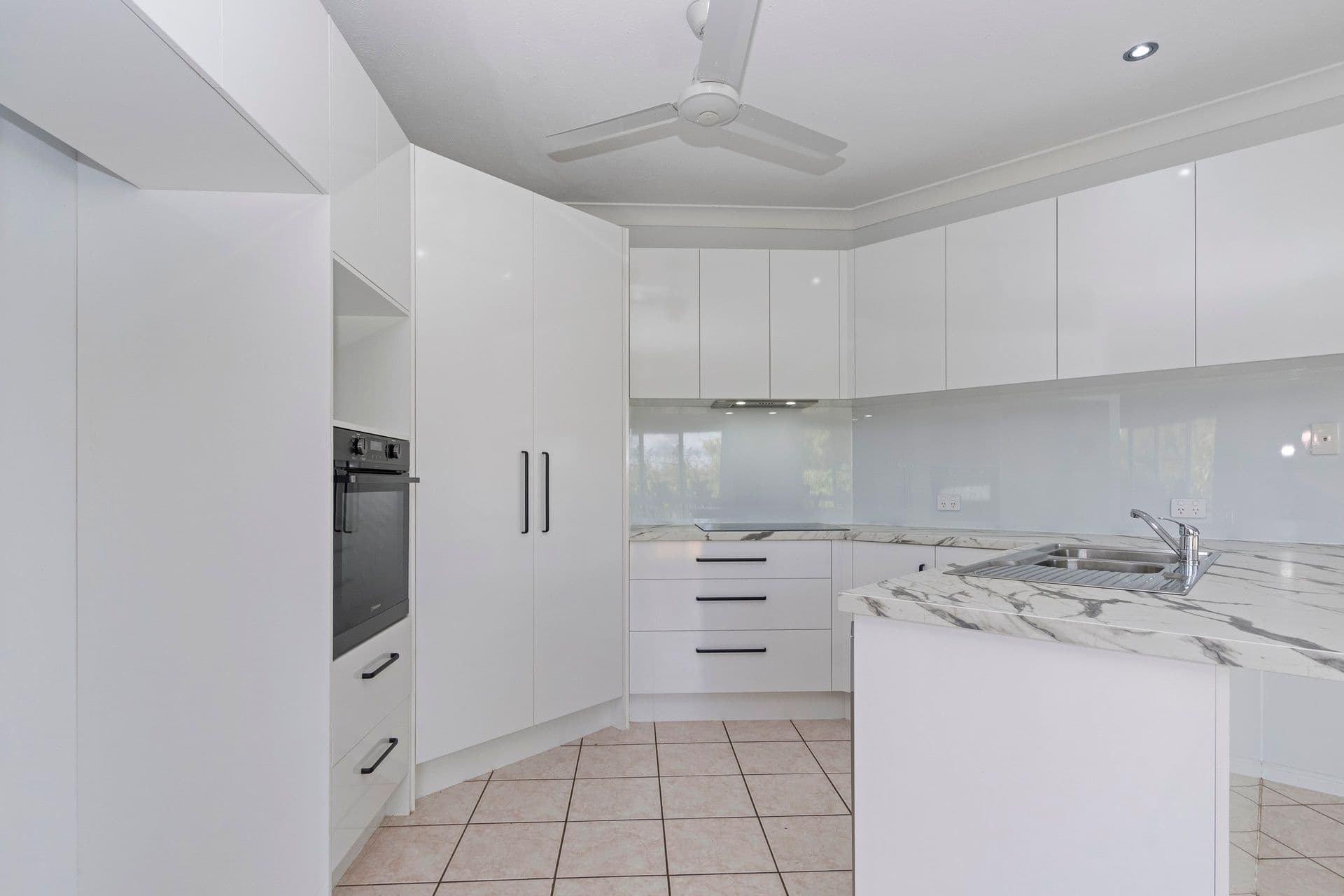 4 Ritz Court, Rasmussen, QLD, 4815, Rasmussen - Thumbnail 5