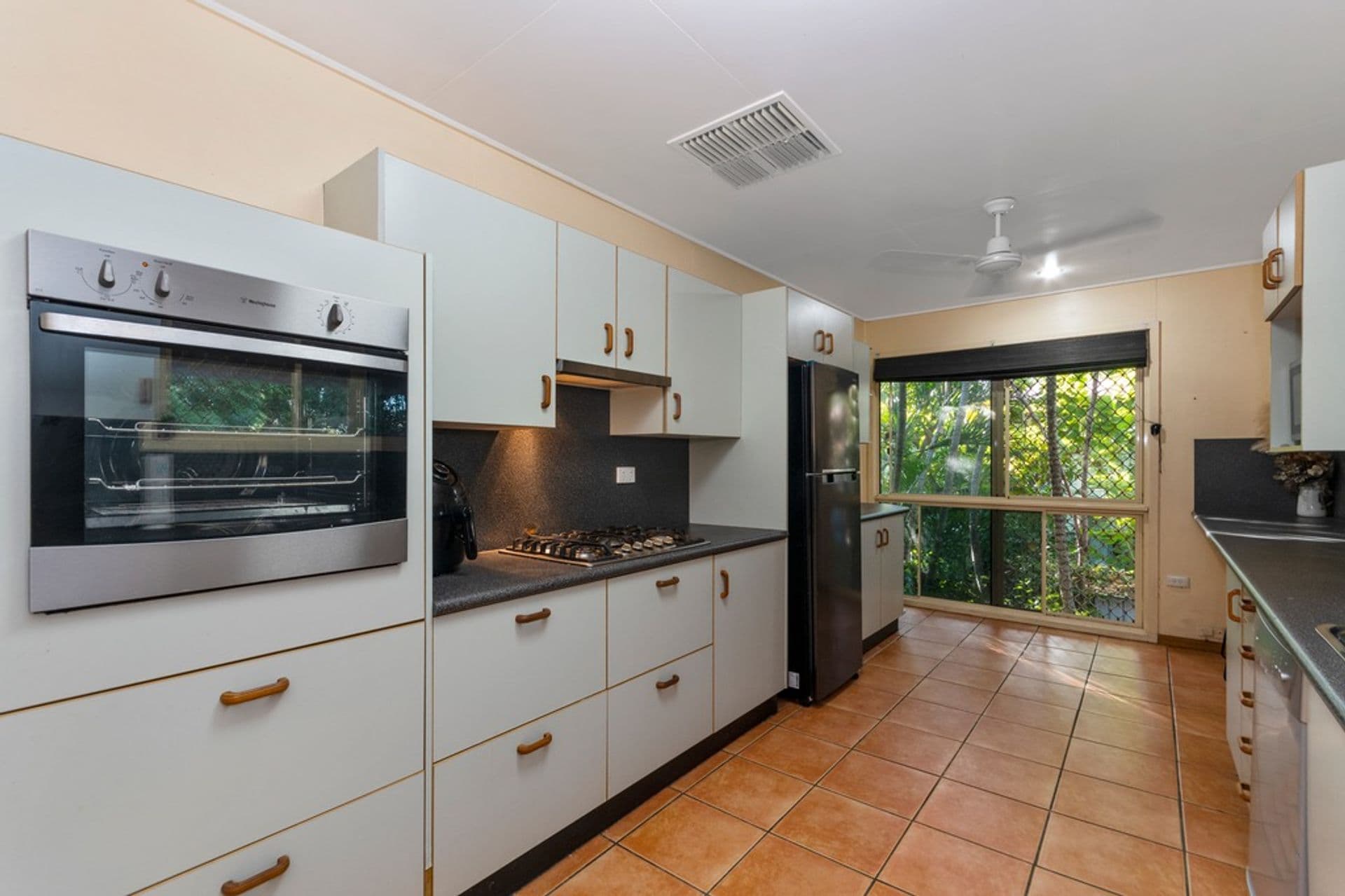 46 Nathan Street, Vincent, QLD, 4814, Vincent - Thumbnail 5