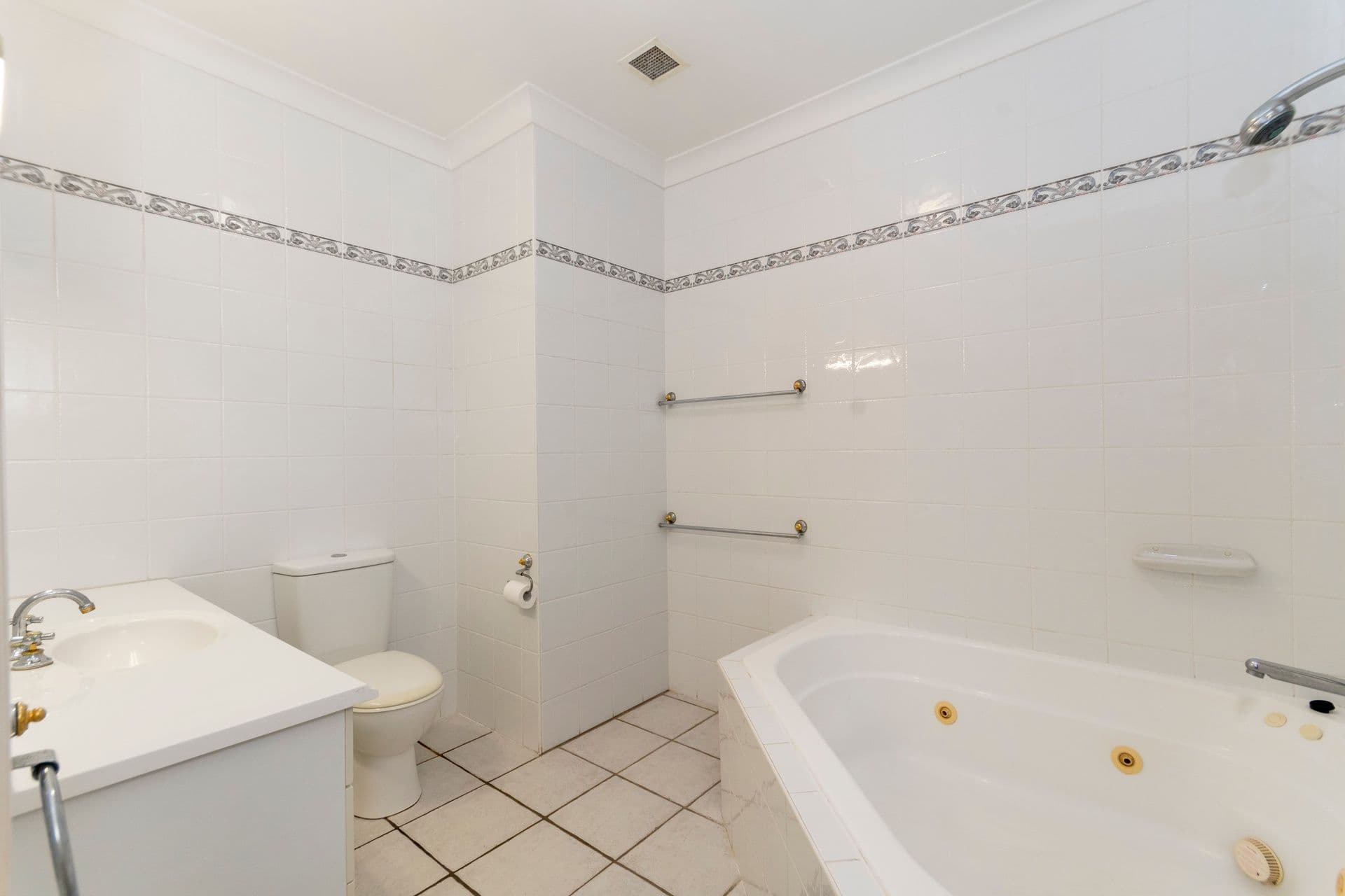 8/61 The Strand, Townsville, QLD, 4810, Townsville City - Thumbnail 8