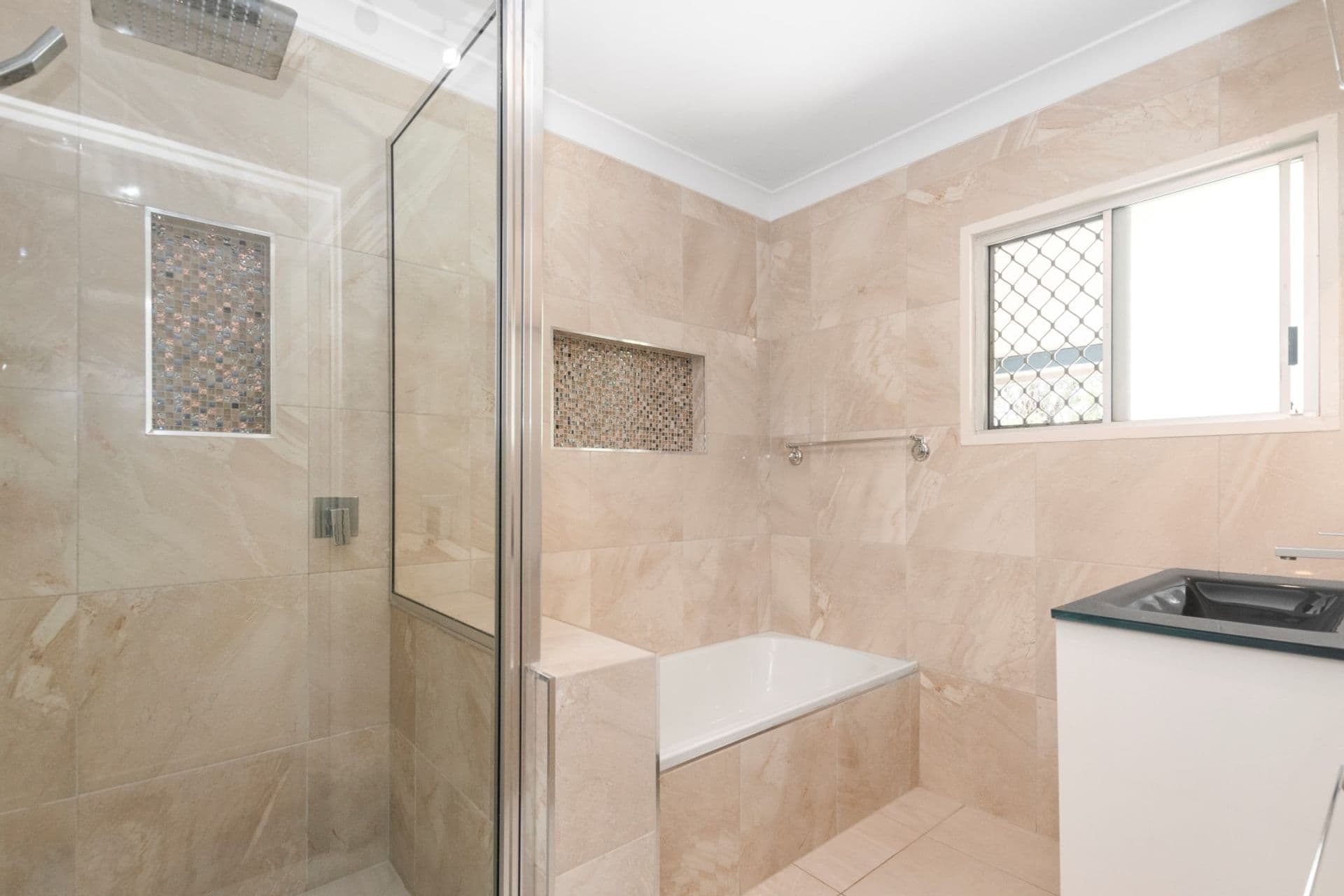 260 Dalrymple Road, Vincent, QLD, 4814, Vincent - Thumbnail 6