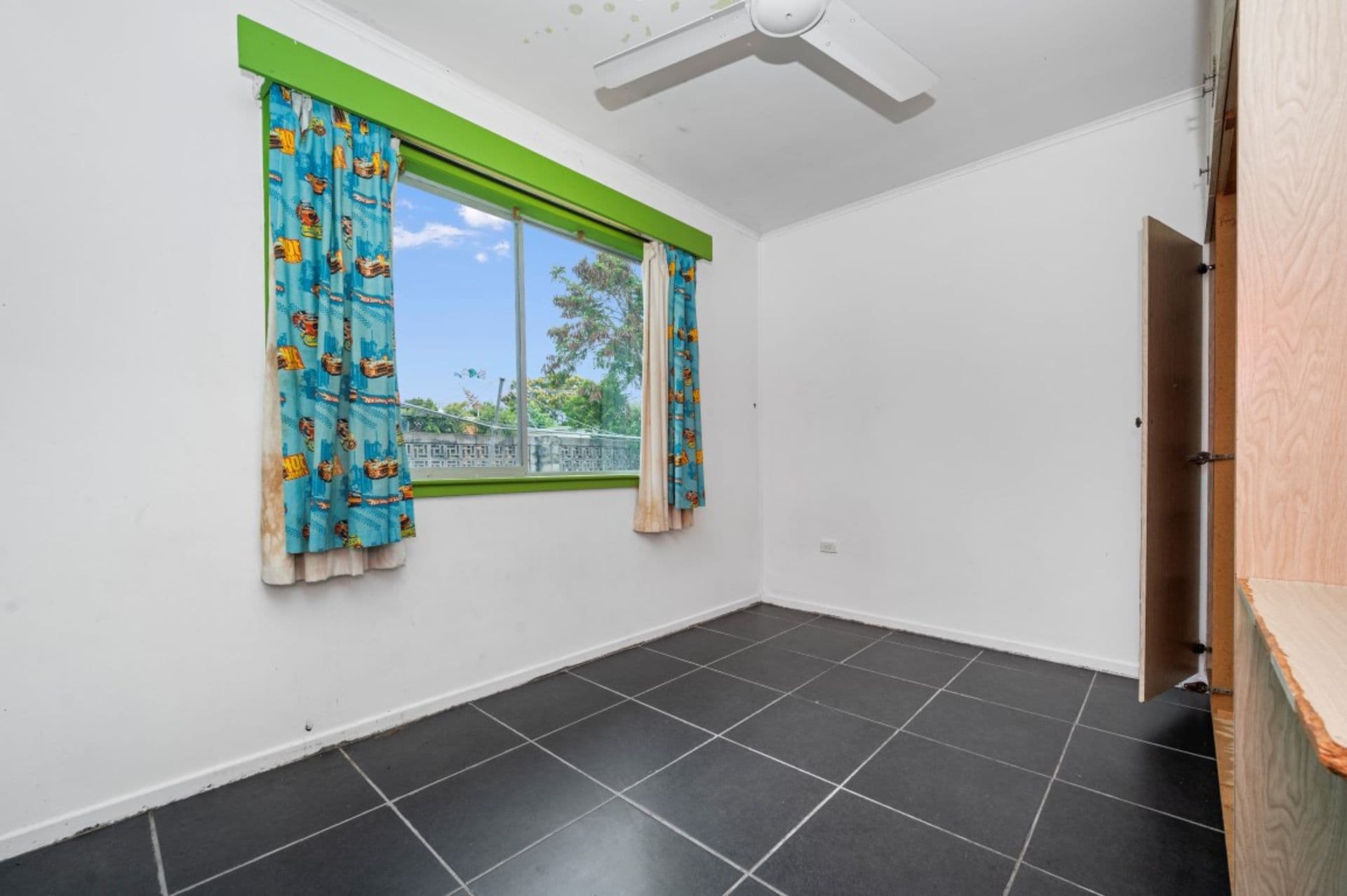 44 Fuller Street, Heatley, QLD, 4814, Heatley - Thumbnail 6