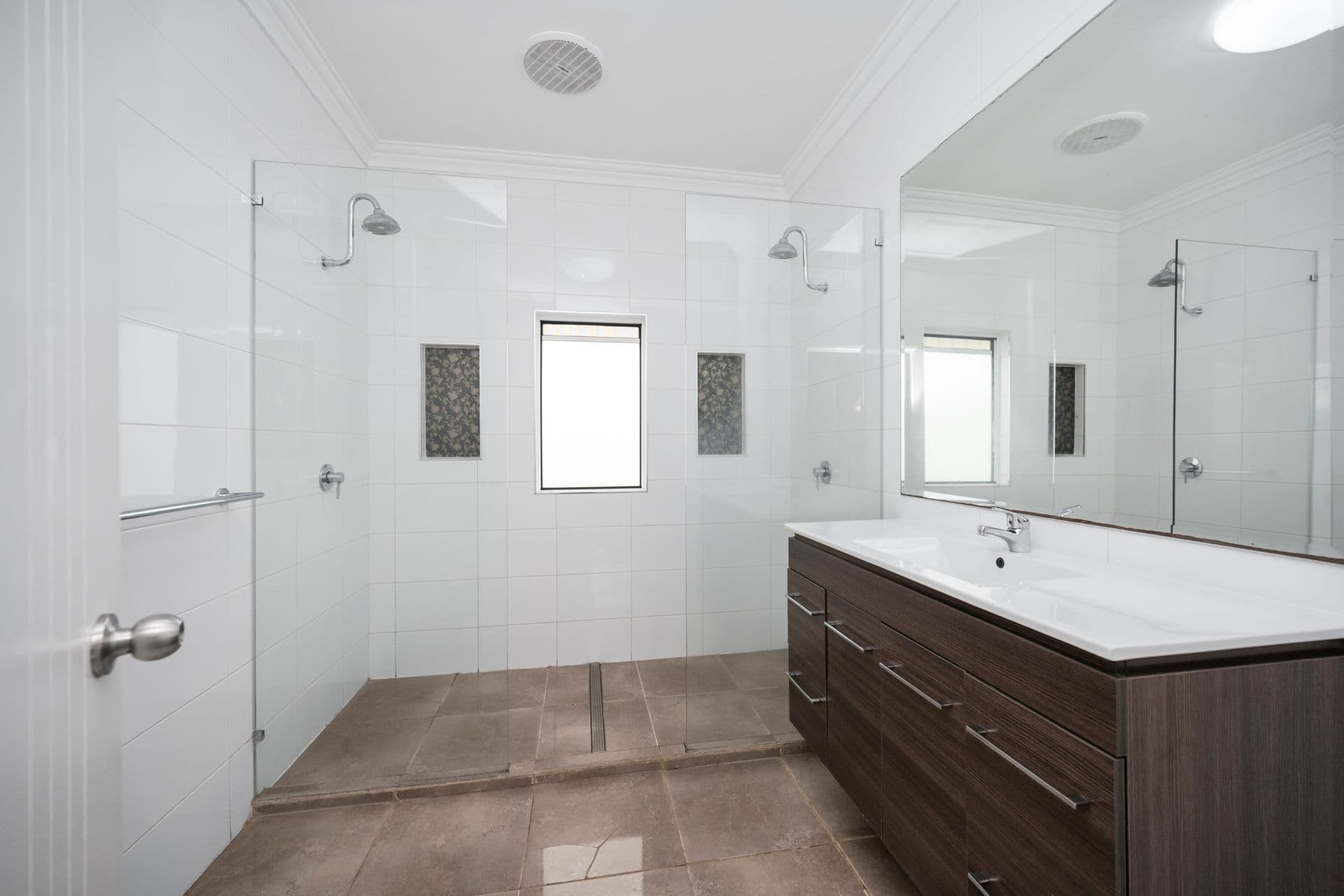 8B Tenth Avenue, Railway Estate, QLD, 4810, Railway Estate - Thumbnail 5
