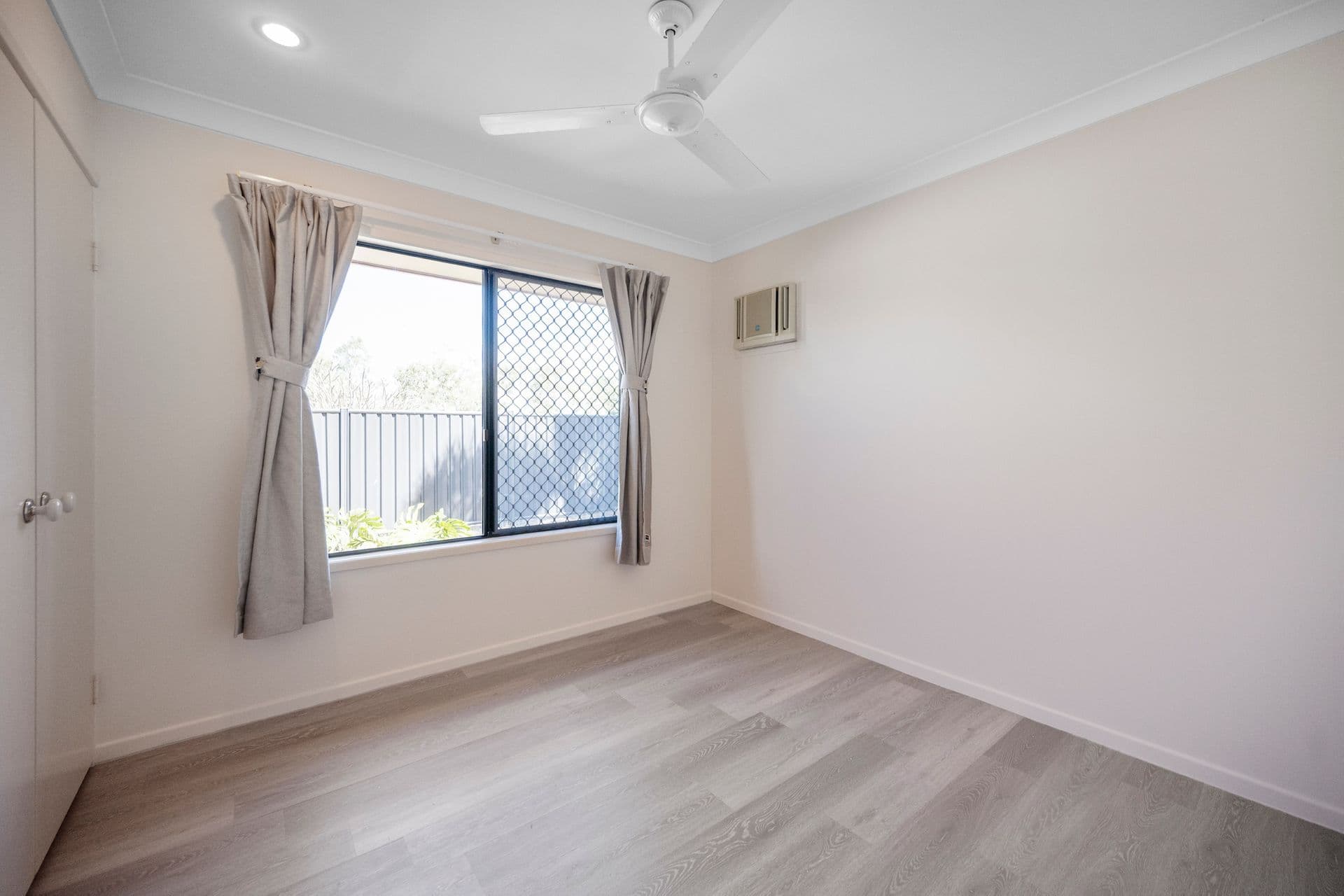 32 Bamboo Crescent, Mount Louisa, QLD, 4814, Mount Louisa - Thumbnail 8