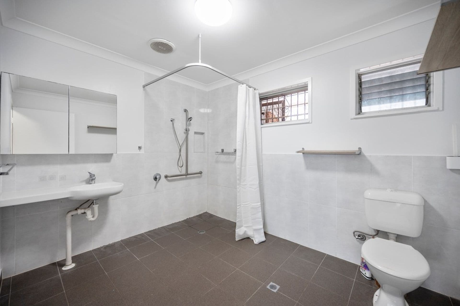 11 Pine Street, Kirwan, QLD, 4817, Kirwan - Thumbnail 7
