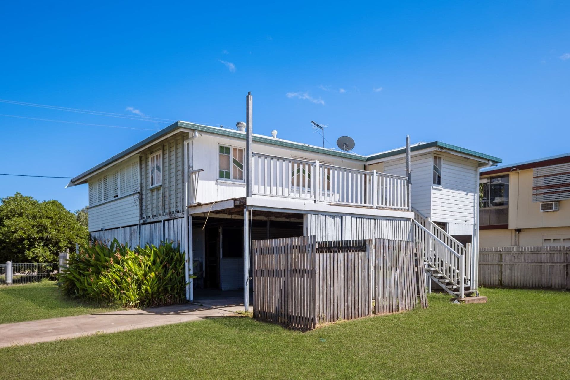 157 Racecourse Road, Cluden, QLD, 4811, Cluden - Thumbnail 4