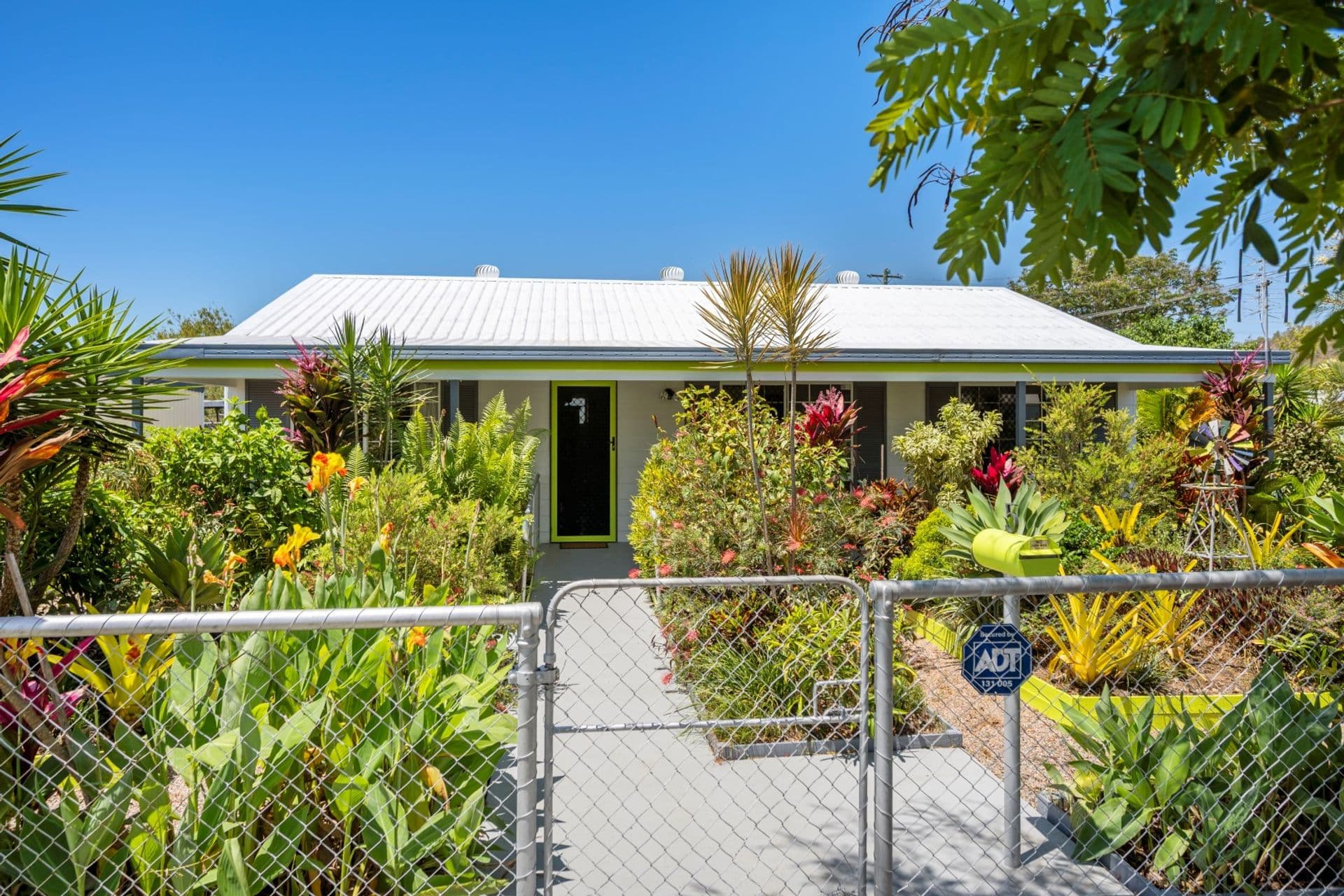 5 Woodland Court, Deeragun, QLD, 4818, Deeragun - Thumbnail 2