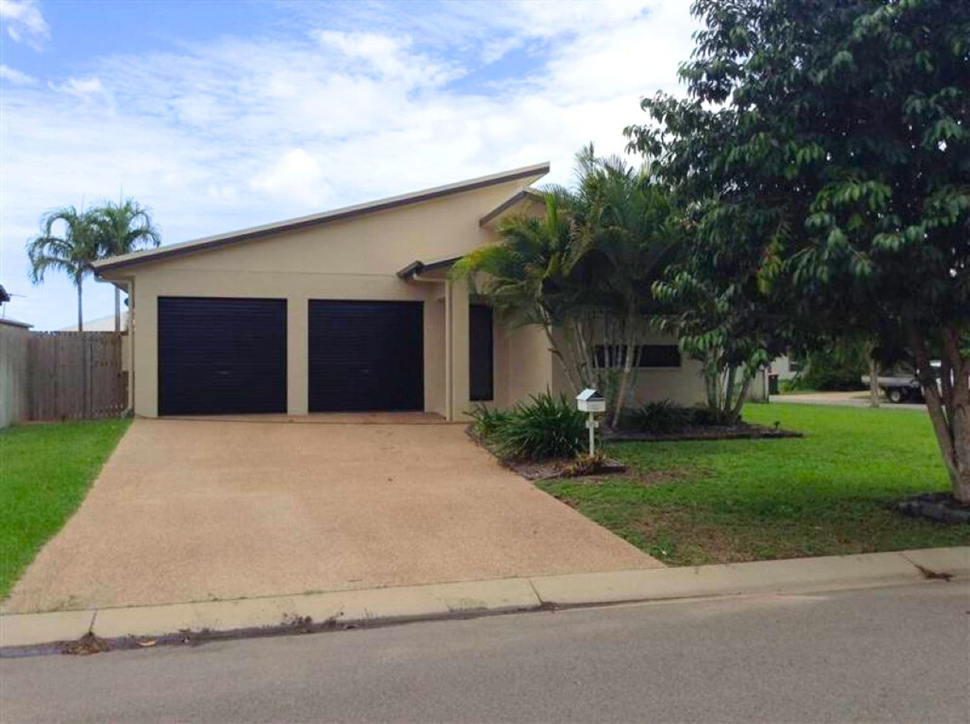 15 Yarra Crescent, Kelso, QLD, 4815, Kelso - Image 1