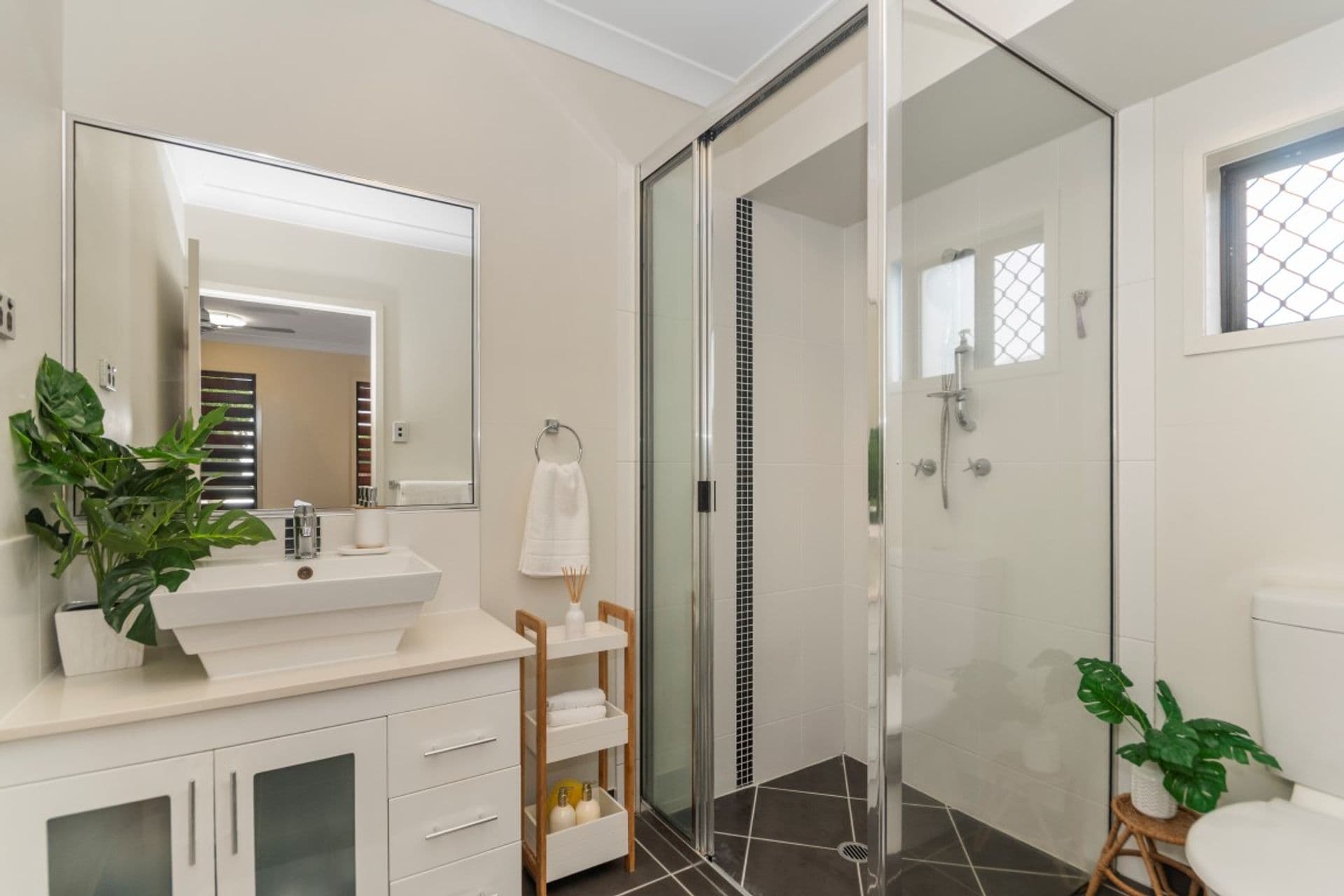57 Daintree Drive, Bushland Beach, QLD, 4818, Bushland Beach - Thumbnail 6