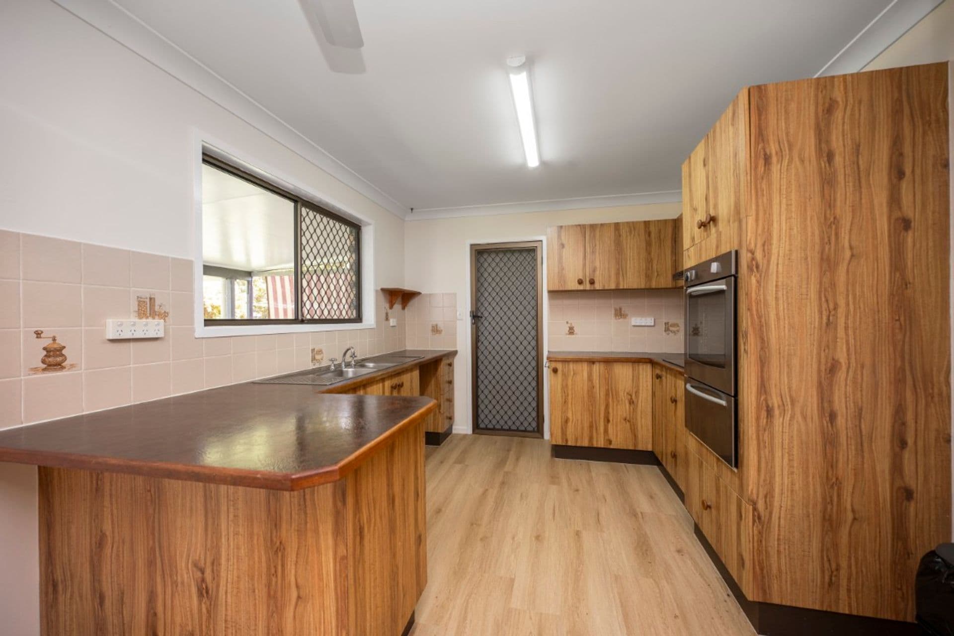 5 Abraham Court, Kirwan, QLD, 4817, Kirwan - Thumbnail 4