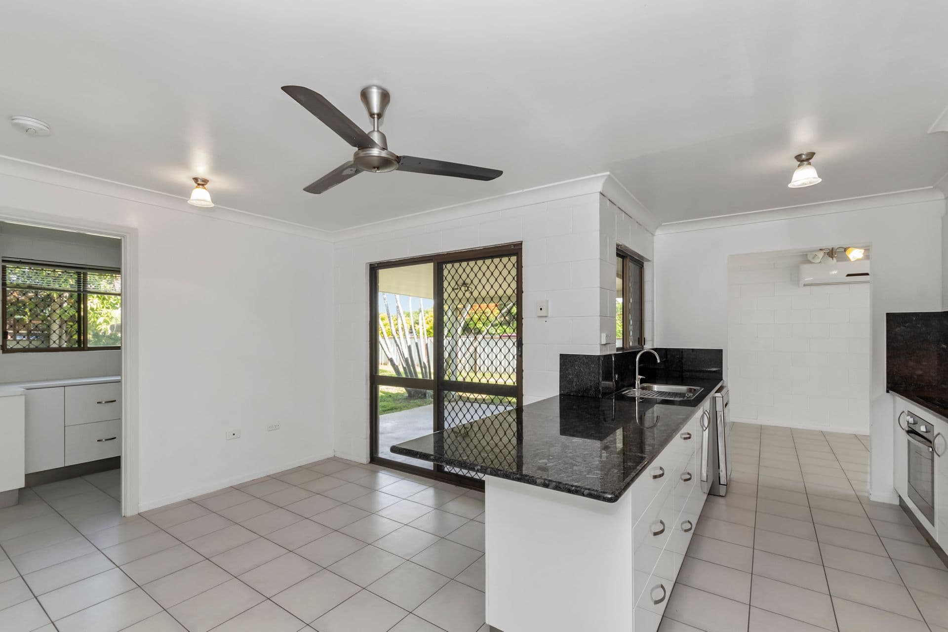 25 Alan John Street, Kelso, QLD, 4815, Kelso - Thumbnail 3