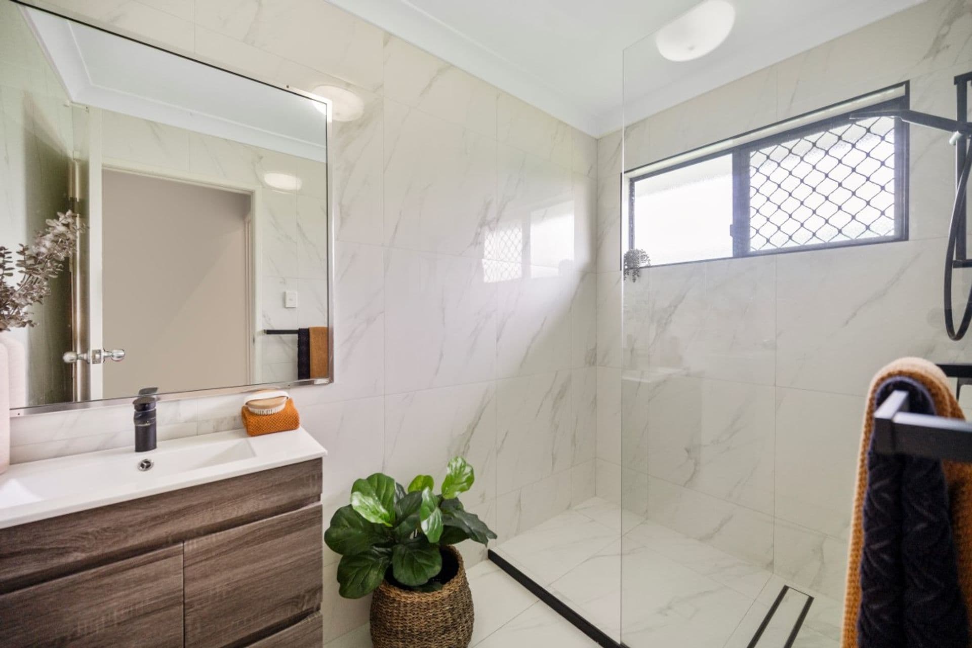 1 Panama Court, Burdell, QLD, 4818, Burdell - Thumbnail 7